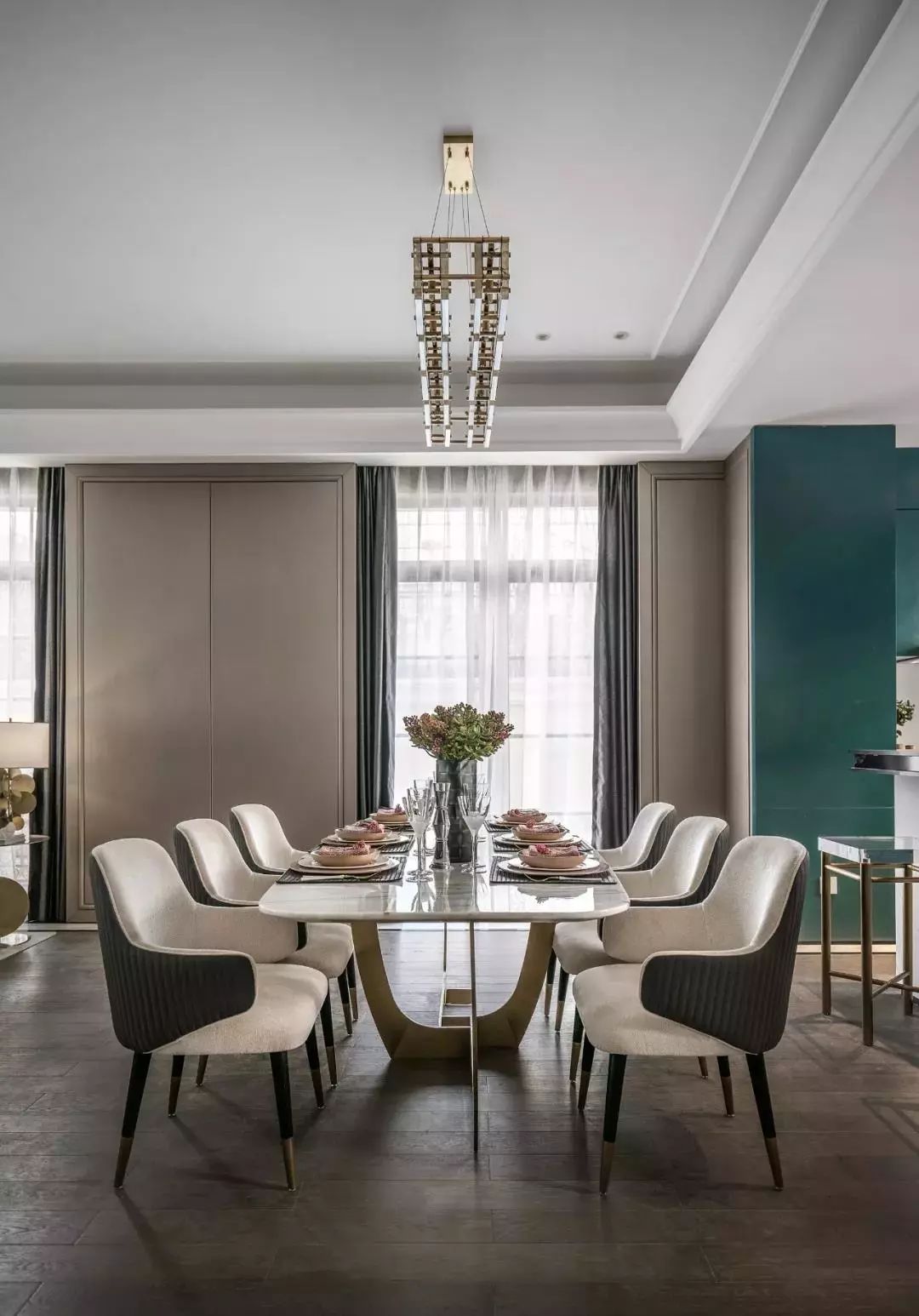 遵义实地蔷薇国际别墅，自由灵魂的极简美学空间-23