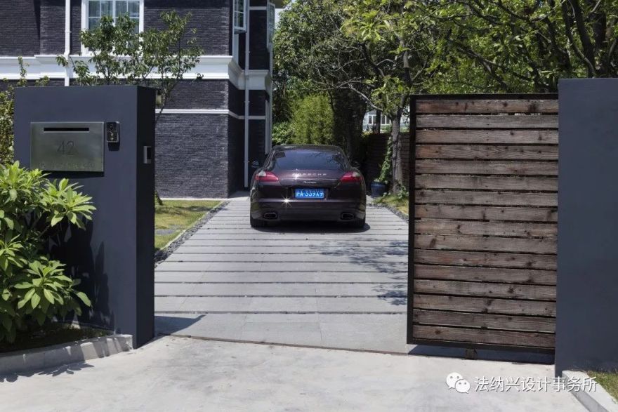 浪漫法式贯穿全屋,会所办公一体化别墅改造-31