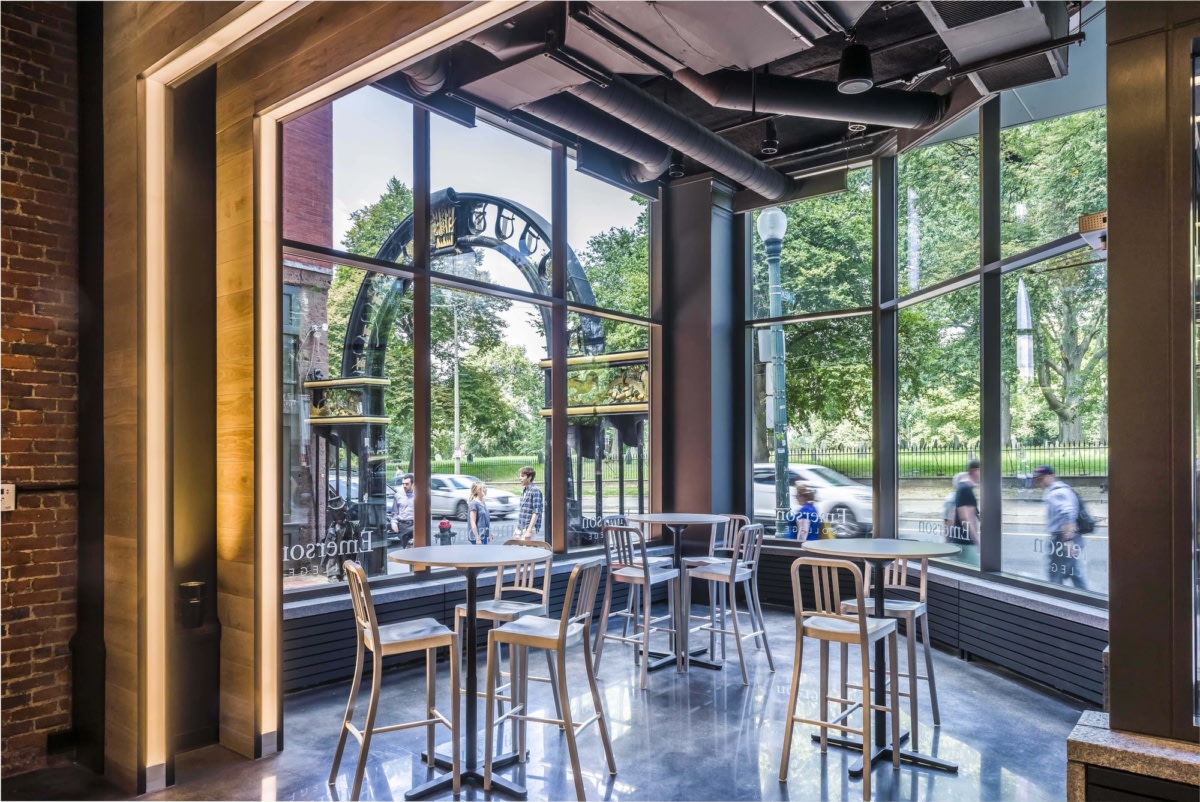 Emerson College 学生餐饮中心丨美国丨Elkus Manfredi Architects-12