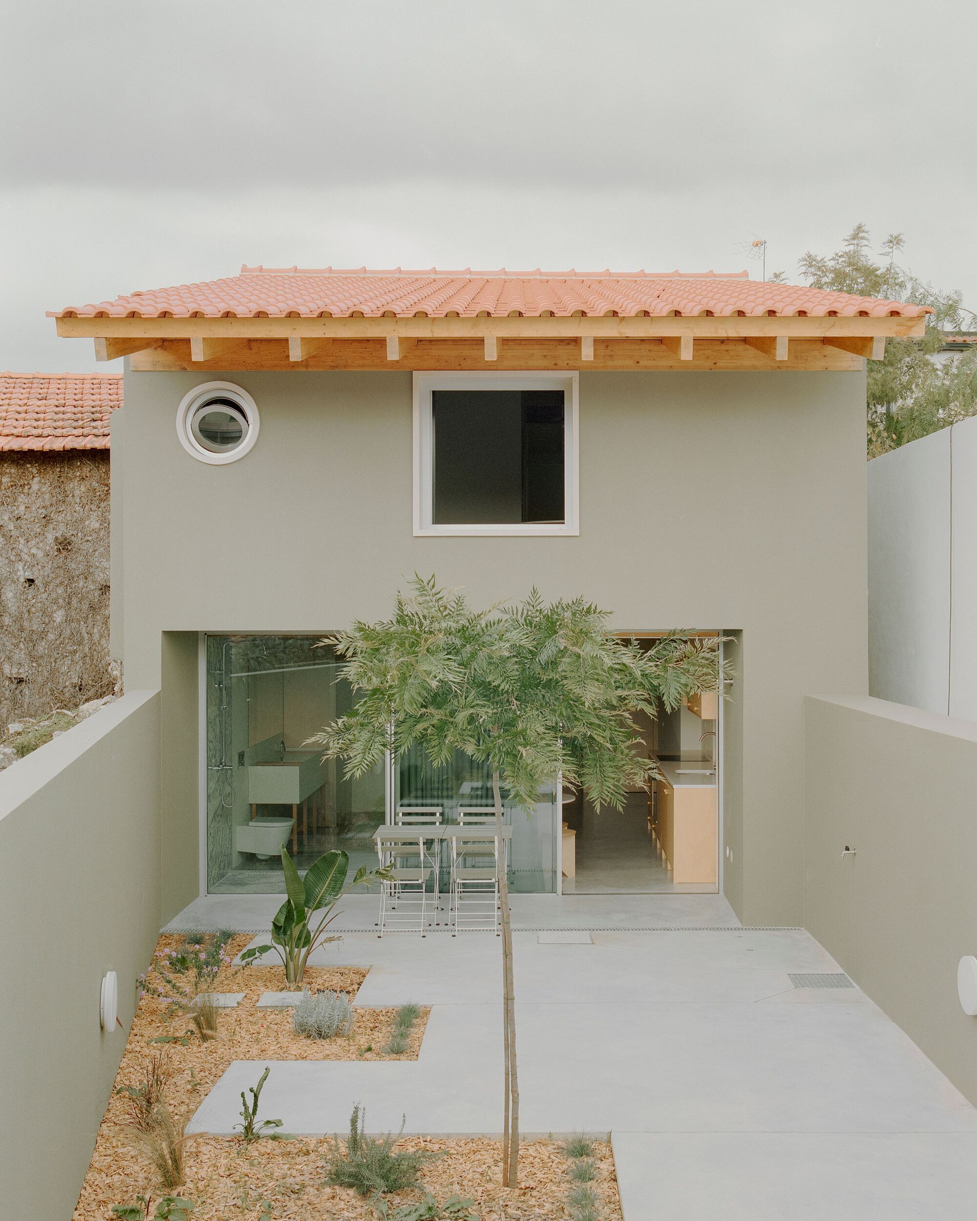 卡萨韦尔德加戈丨葡萄牙丨Bruno Dias Arquitectura-8