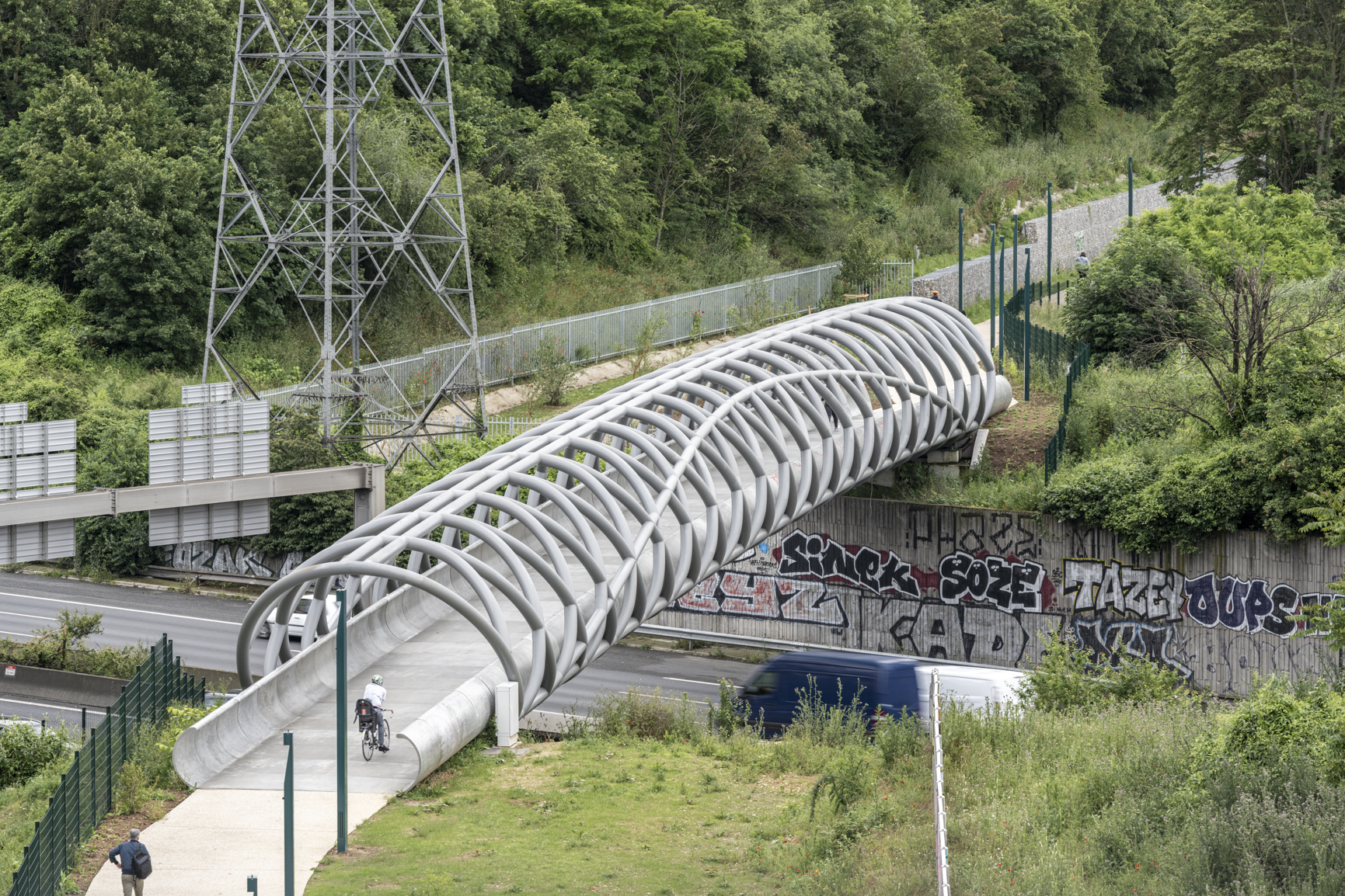 Louvresses overpass — Ateliers 2/3/4/-41