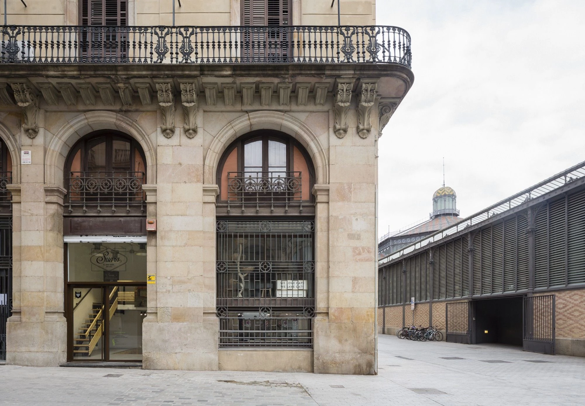 舞动 Suara | 世界知名舞曲品牌的时尚店铺设计-9