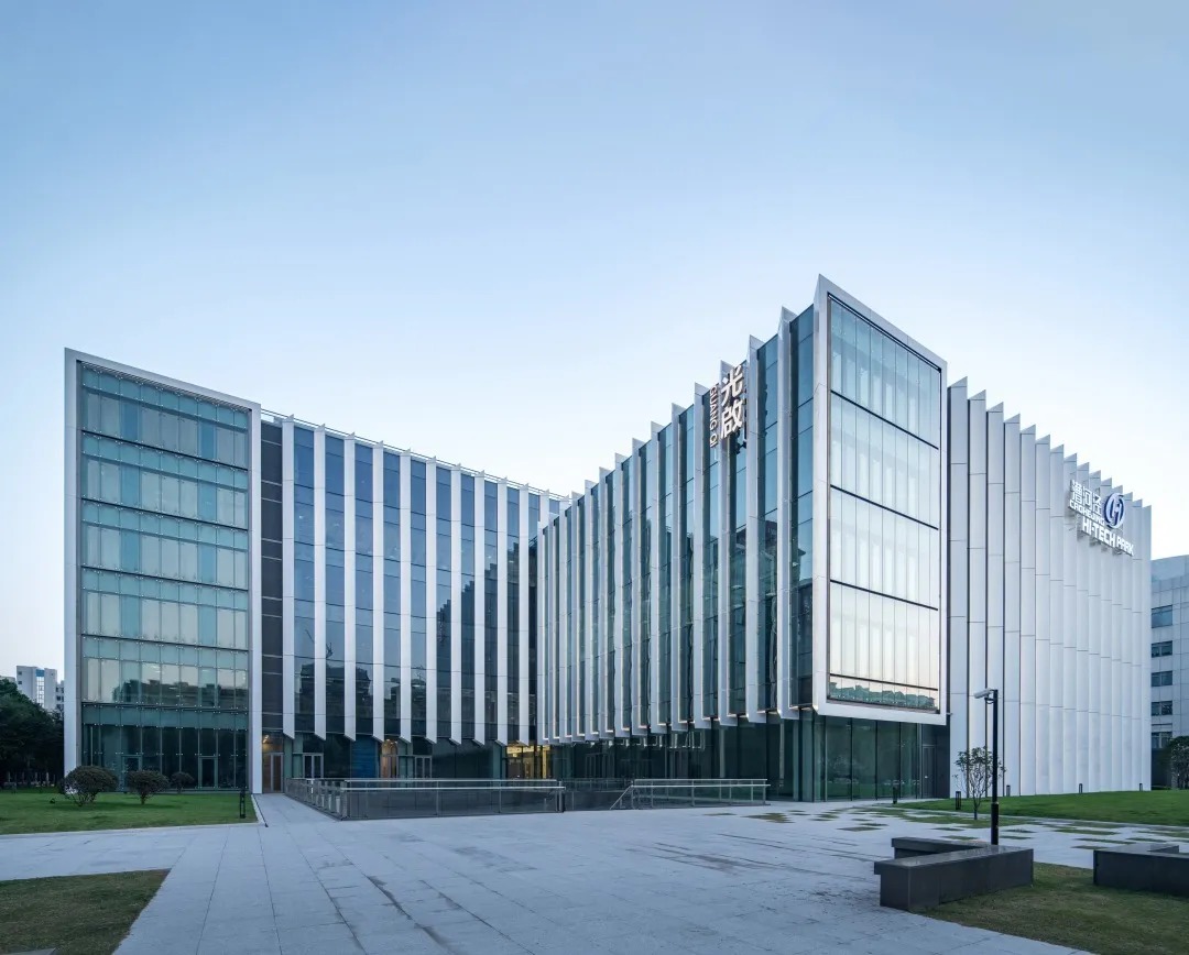    UDG联创丨上海漕河泾开发区光启园  建筑设计 丨中国上海-0