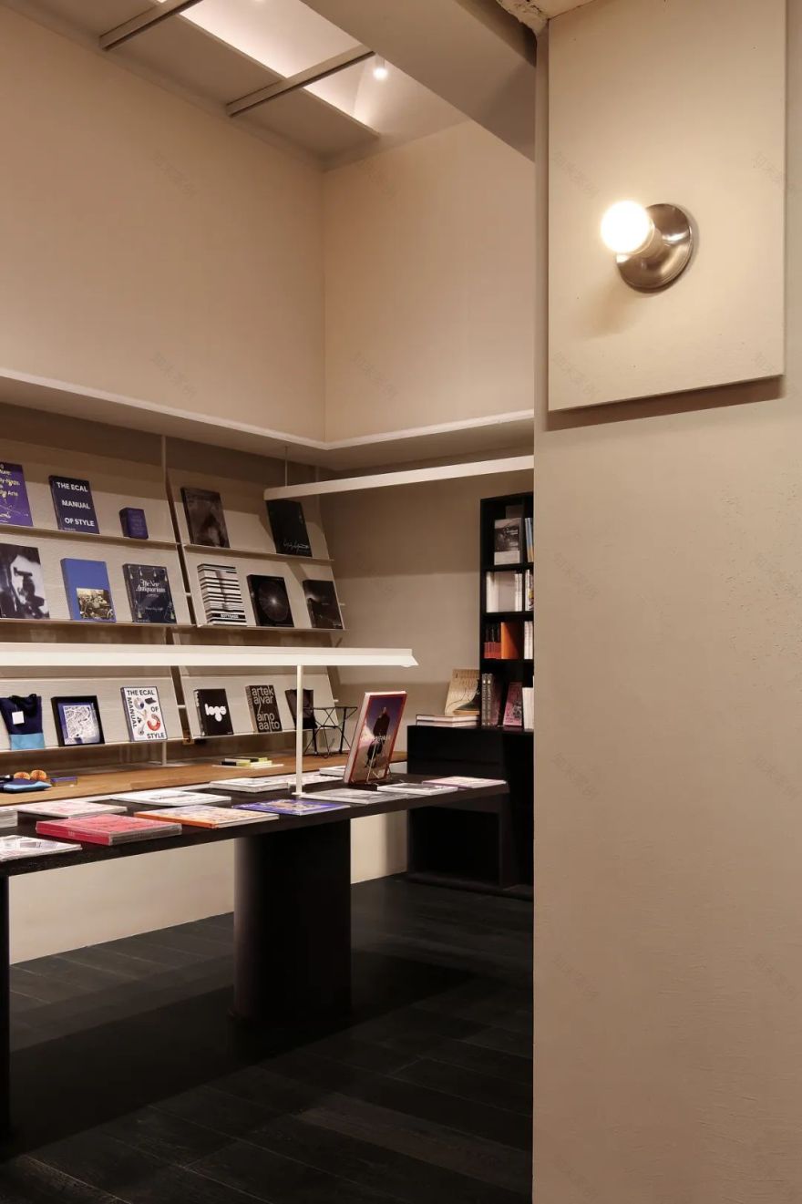 百新书局(上海福州路店)丨中国上海丨BobChen Design Office-61