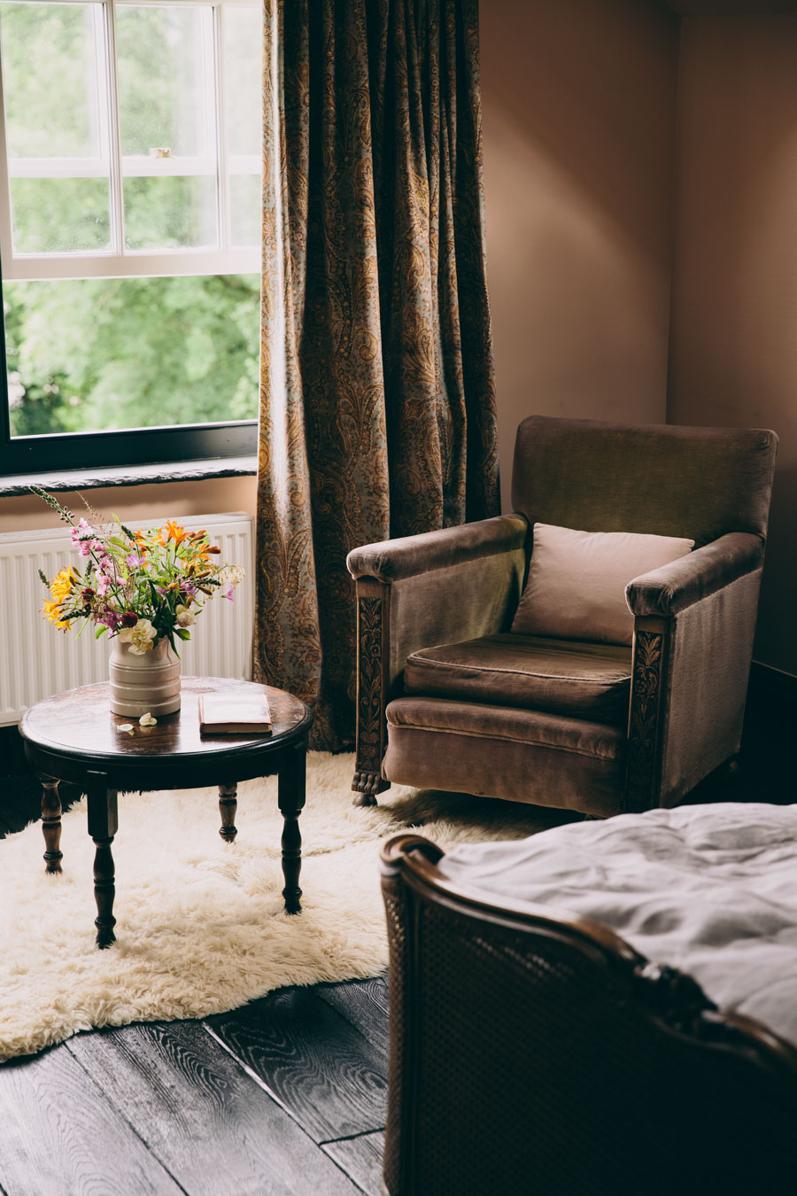 A COUNTRY HOME WITH A VIEW OF THE LAKES - PART II - Lobster and Swan-5