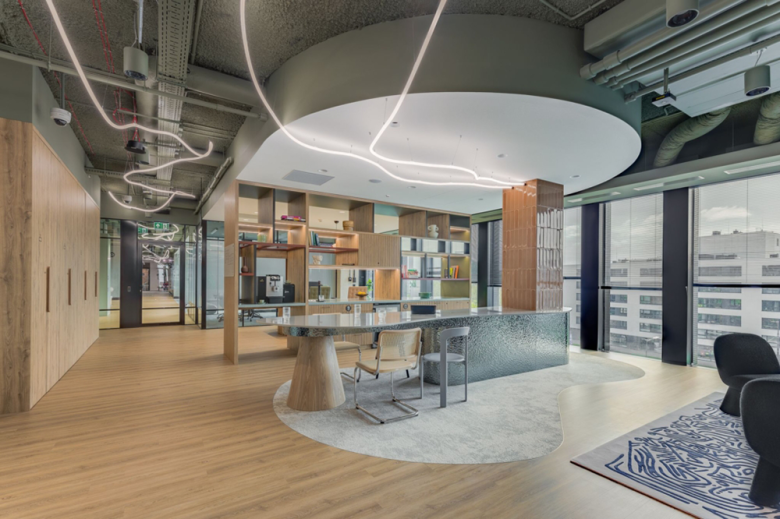  » Sanofi office by The Design Group-0