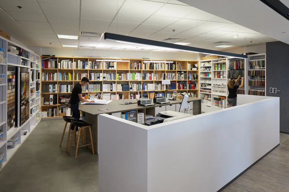 新加坡 Aedas 办公室 | 模块化布局与艺术馆无缝衔接的创新空间-43