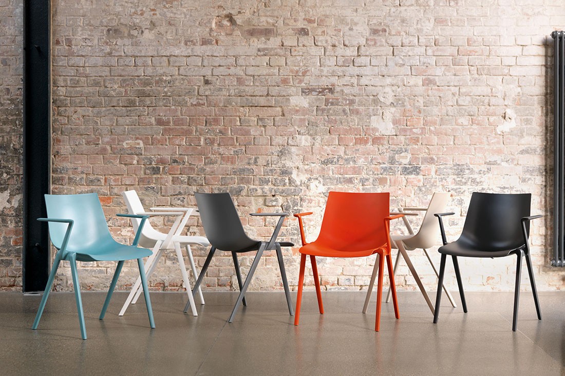 Wilkhahn push flexibility: Presenting the mAx Table and Aula Chair | IndesignLive-3