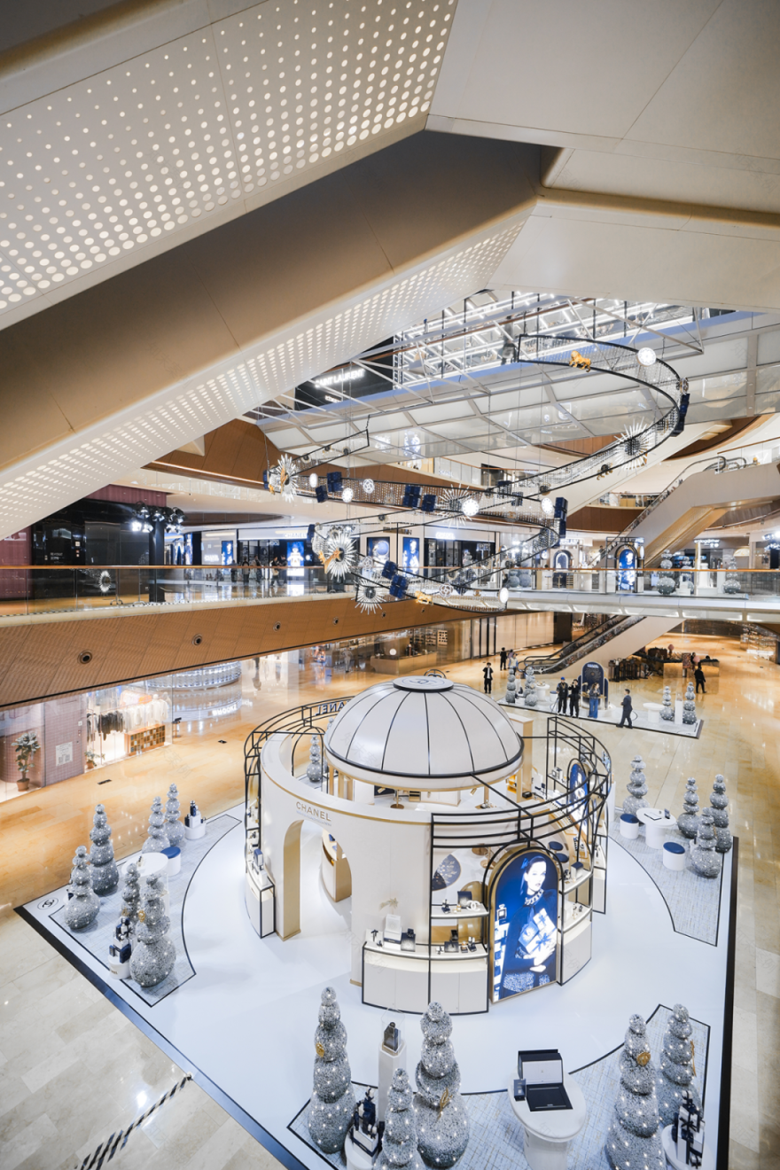 香奈儿“冬日星空”新年限定快闪丨中国北京丨法国艺术家Delphine Dénéréaz-10