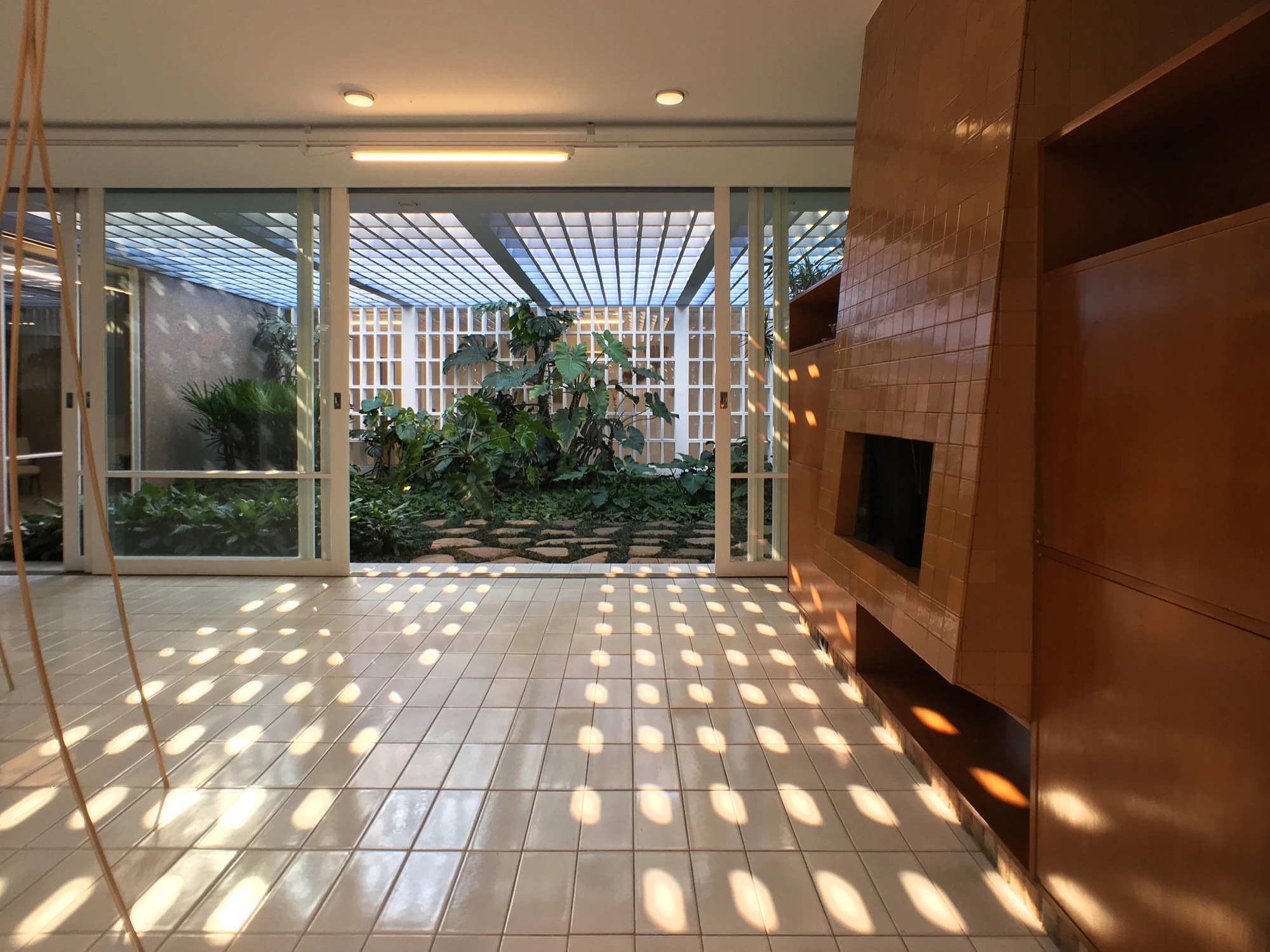 布里托画廊 · 里诺·莱维建筑设计与景观的交融-29