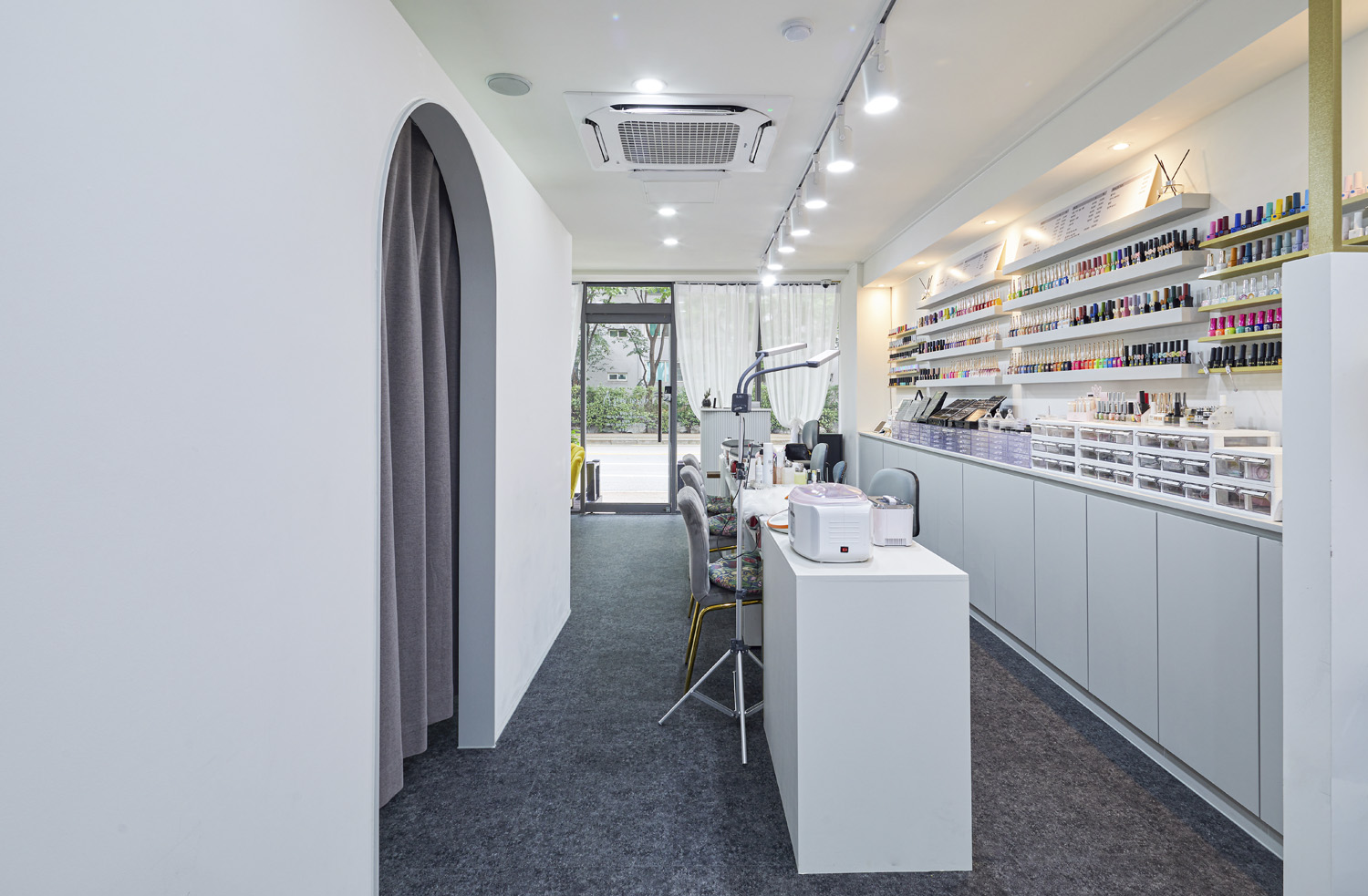 简约清新 13 坪白调奈尔氏咖啡厅-6