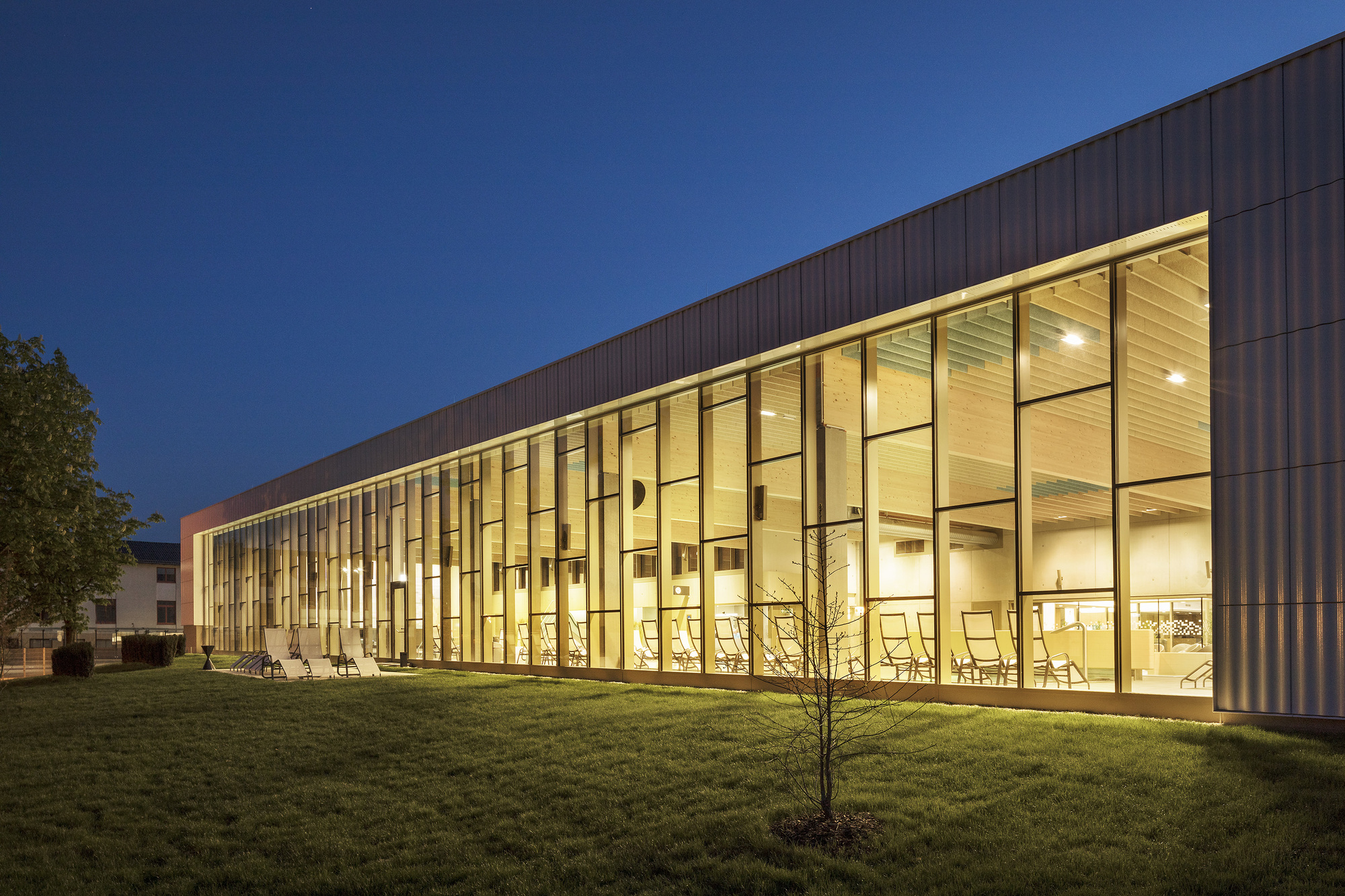 体育馆(Gärtner+Neururer丨体育馆丨Hallenbad Ried Im Innkreis Sauna and Pool)-15