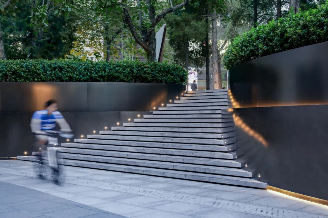 UMS里表都会丨北京朝阳区三元桥里巷InStreet 景观设计 丨中国北京-31