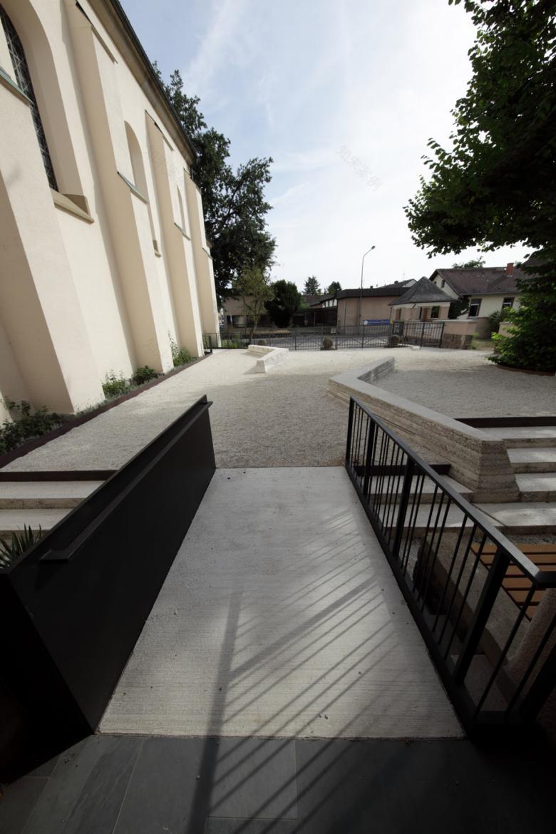 法兰克福施万海姆教堂广场丨德国法兰克福丨Reuter + Werr Architekten BDA-6