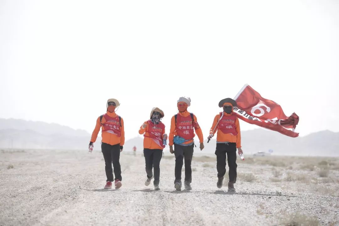 申远戈 5 挑战赛 | 戈壁徒步中的团队精神与设计亮点-65