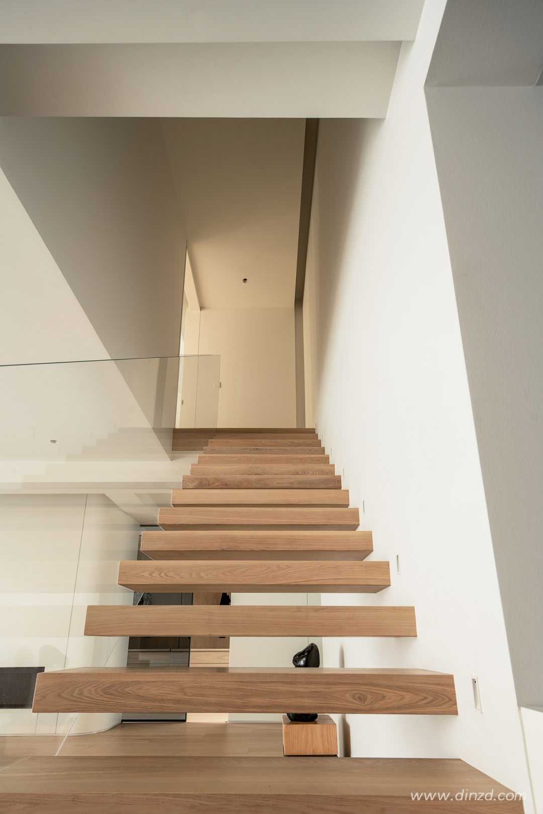 静态共生 · 后疫情时代的极简主义住宅设计丨中国浙江丨千上设计-38