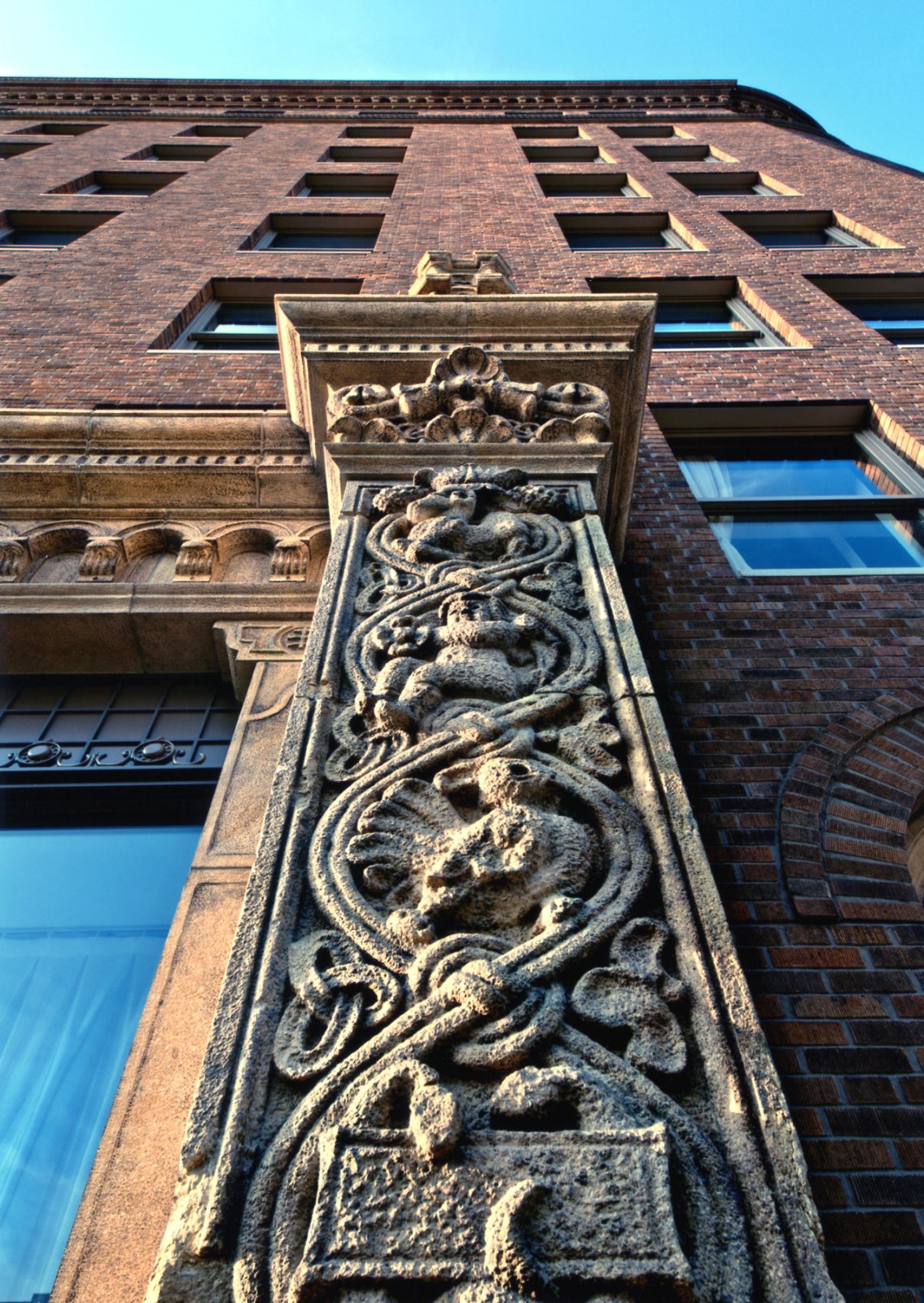 Daibiru-Honkan Building | Office | Projects | NIKKEN SEKKEI LTD-3