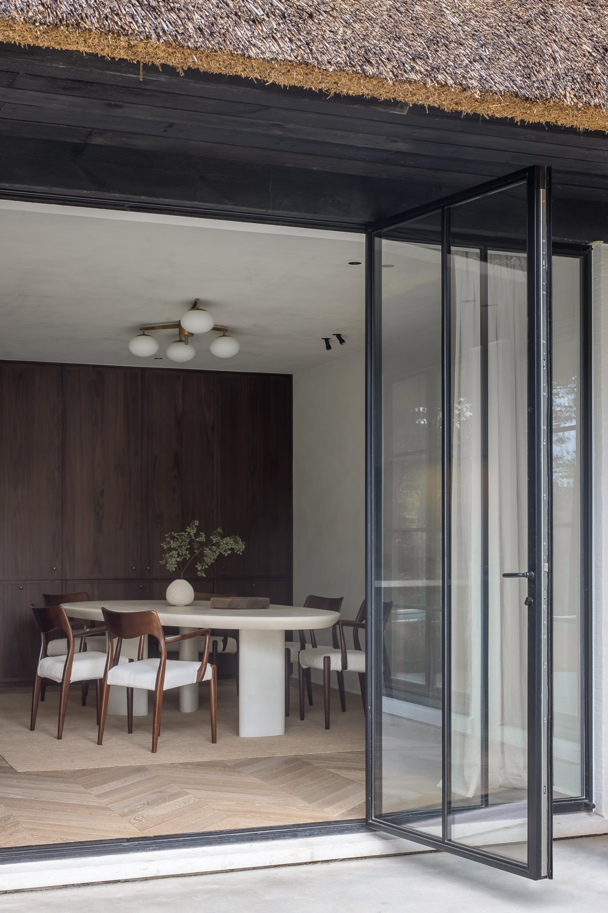 平衡内饰丨保加利亚鲁塞丨Nathalie Deboel-10