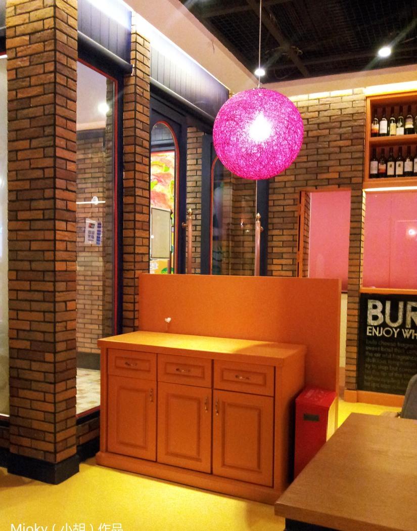 BURANO 意大利餐厅 | 穿越异国风情的艺术美食空间-18