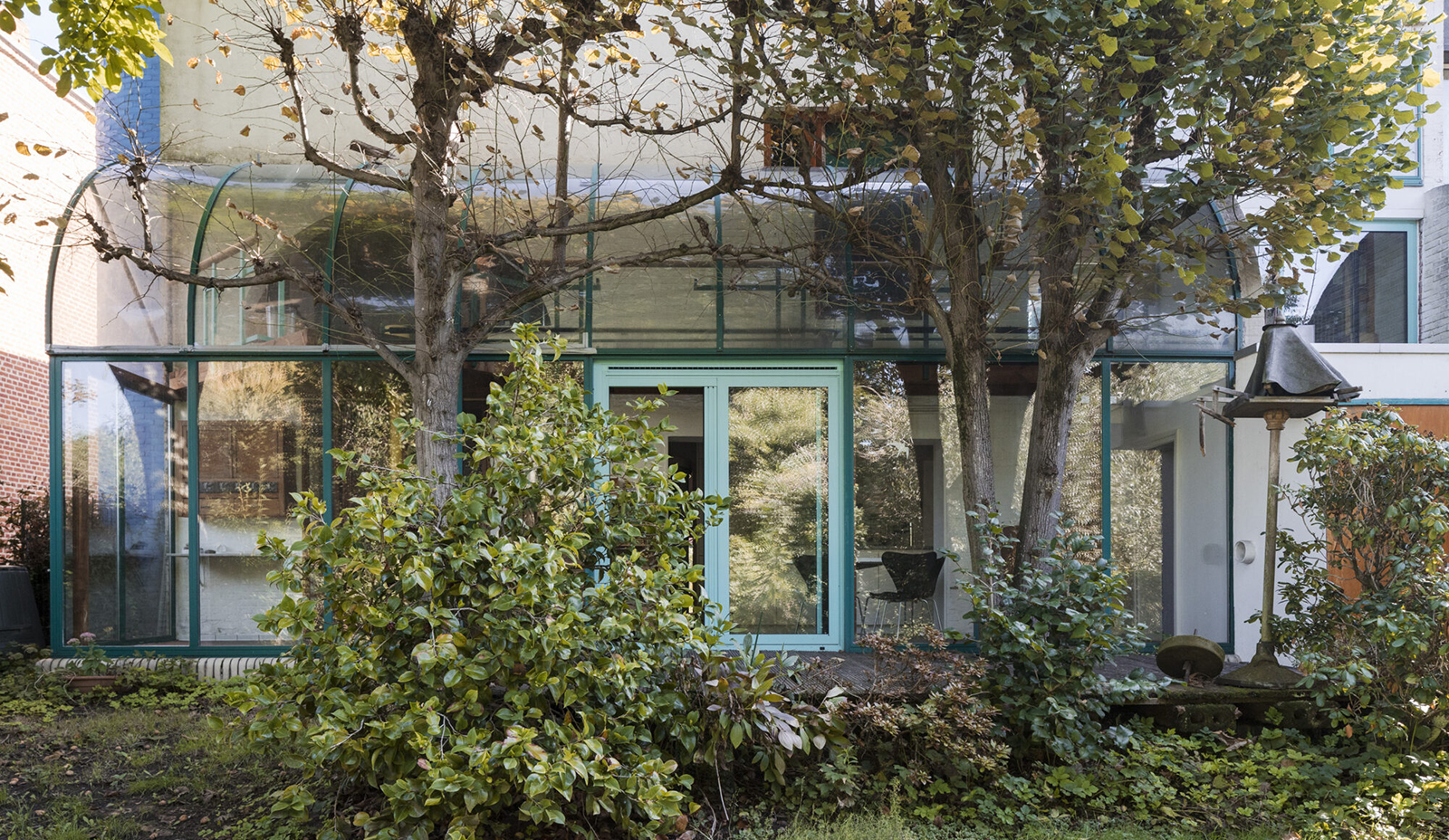 A Belgian postmodernist built this glass house on a river outside Antwerp - The Spaces-3