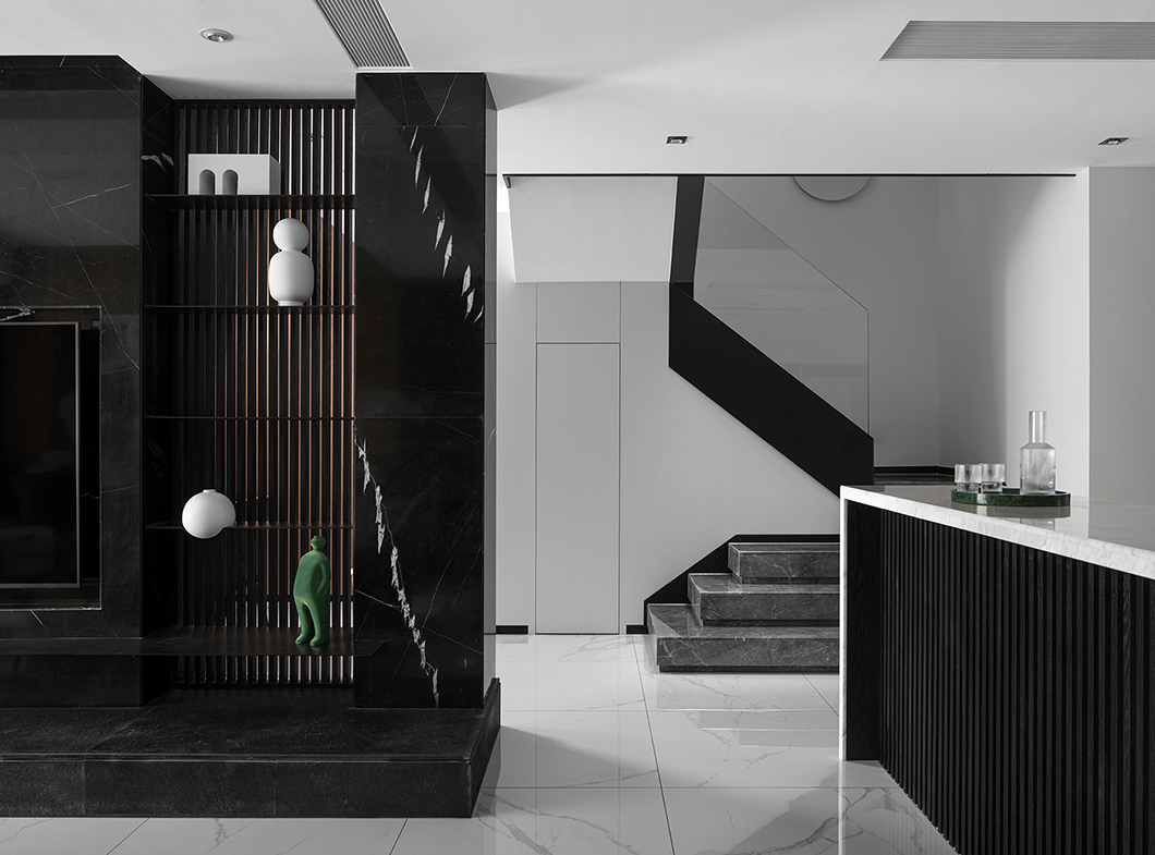 长沙 255㎡极简别墅,黑白灰演绎空间气质-11