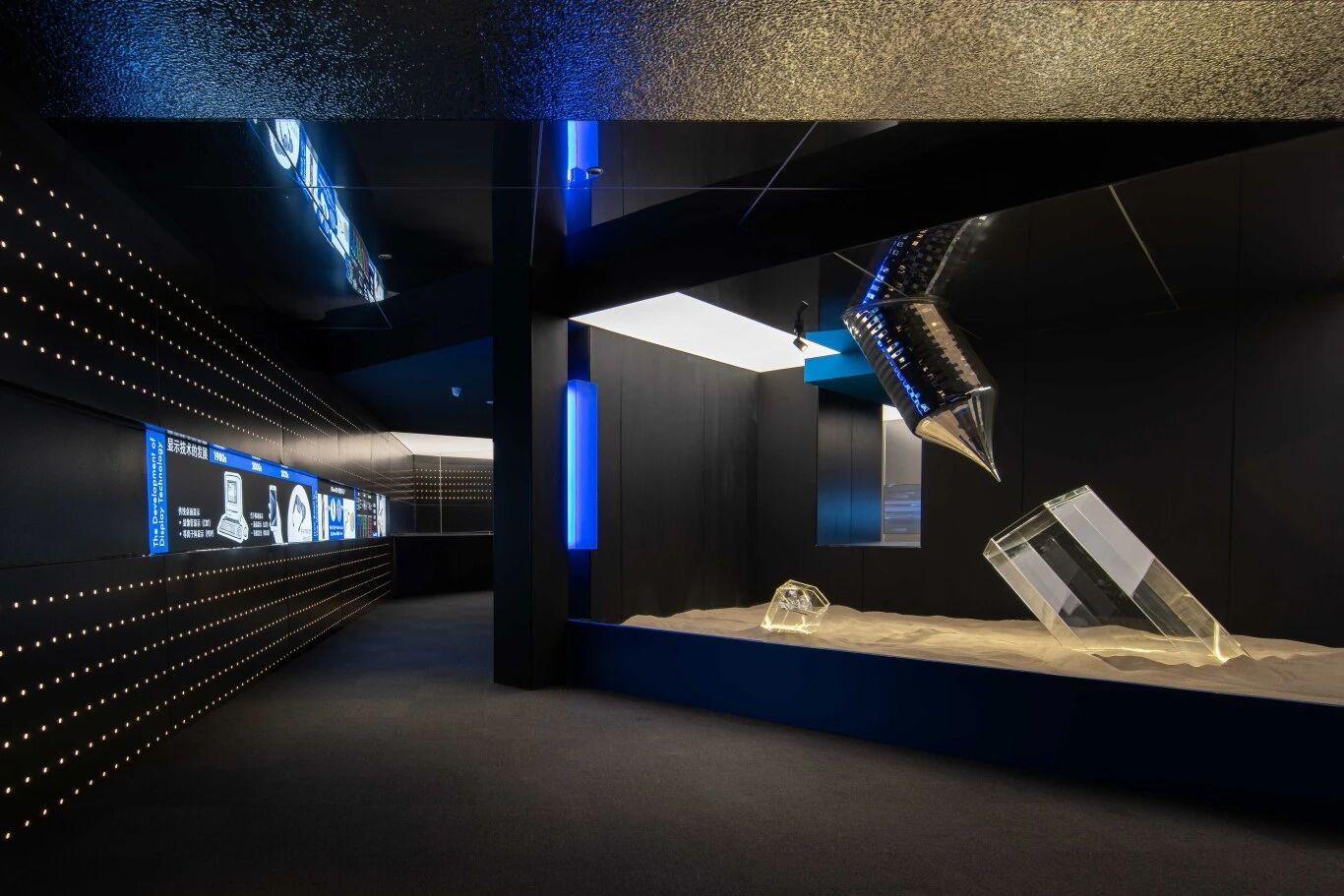 诺视科技总部空间(《源芯之境》)丨广州市本合致现设计(GNOC本合致现设计机构)-13