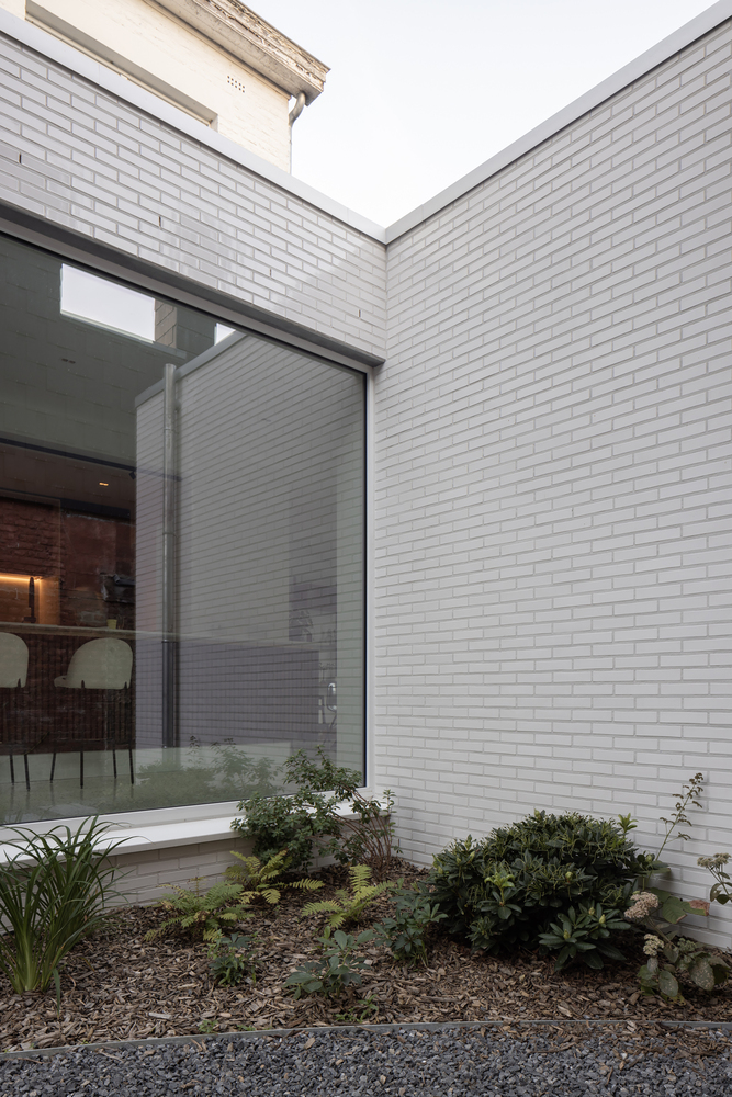 比利时河畔住宅重生-25