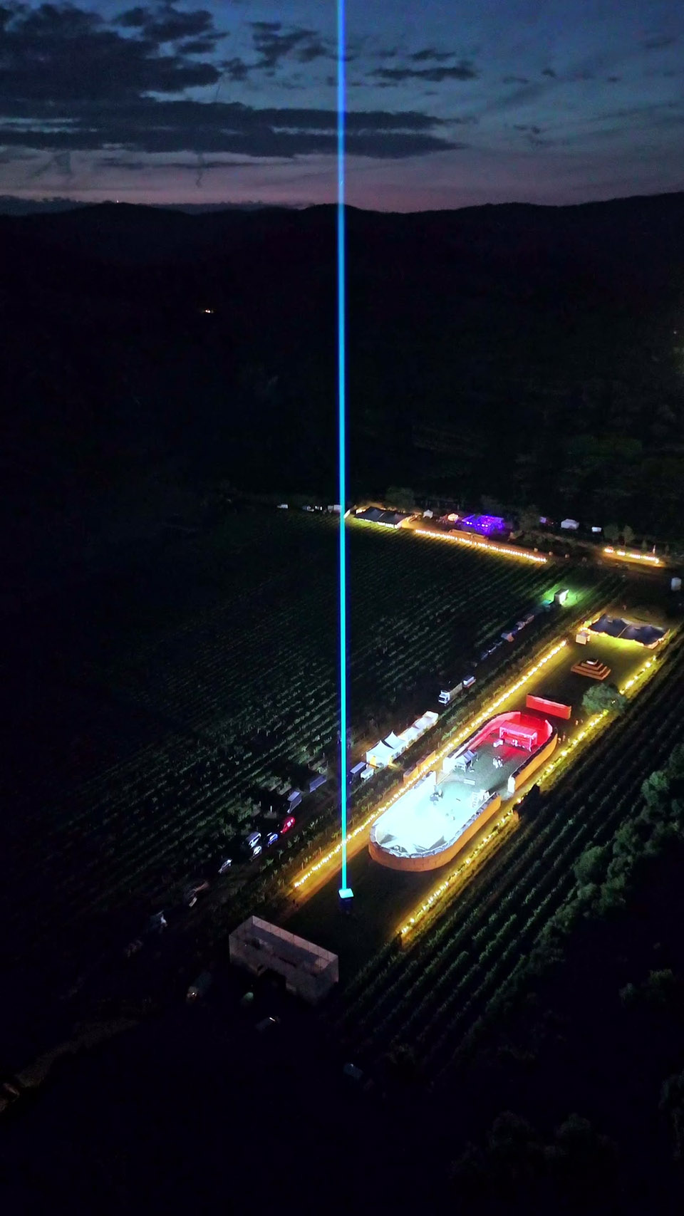 Ženy Víno放克音乐节装置丨斯洛伐克丨Jakub Kolarovič Architects-96