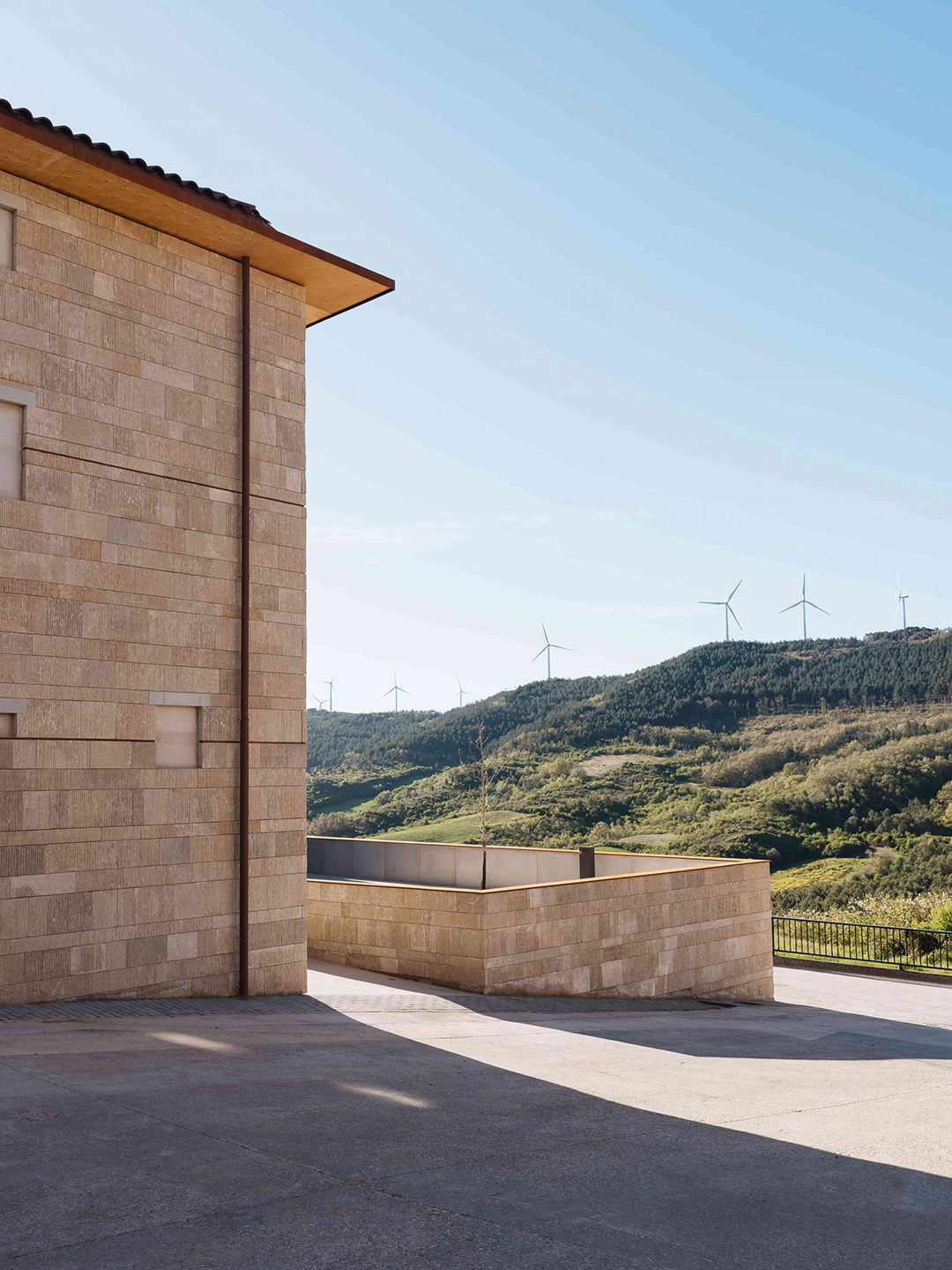 西班牙小镇运动空间丨西班牙纳瓦拉-49