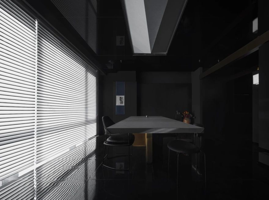 《黑金时代》· 暗黑风格的商业空间设计丨中国沈阳丨陈铁-34