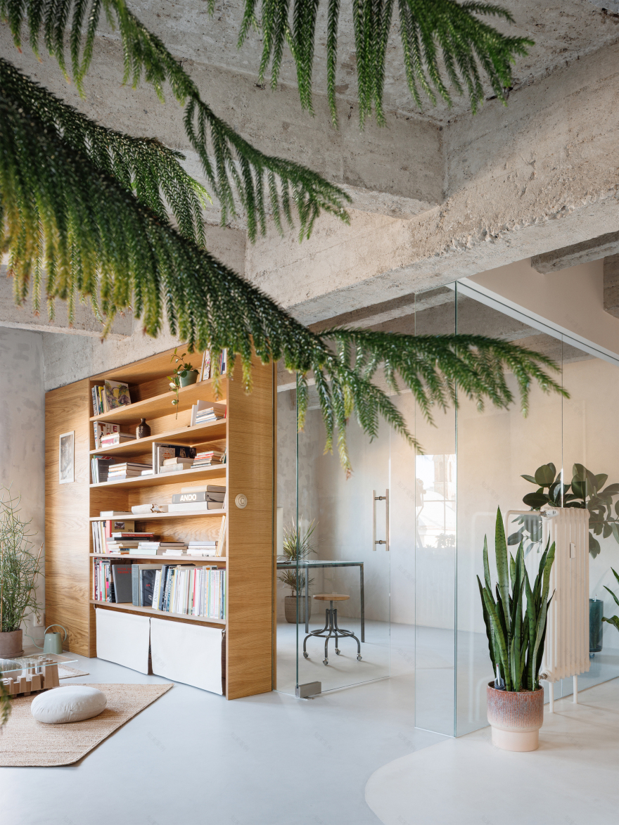 Apartment Conversion into a Creative Studio / alchitekt-31