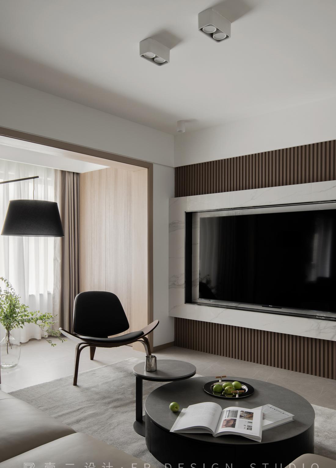 新婚夫妻的温馨之家-14