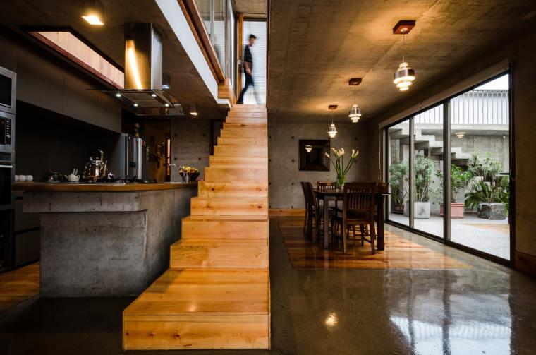 智利 Jardines del Sur 别墅 | 公共与私密空间的完美交融-16