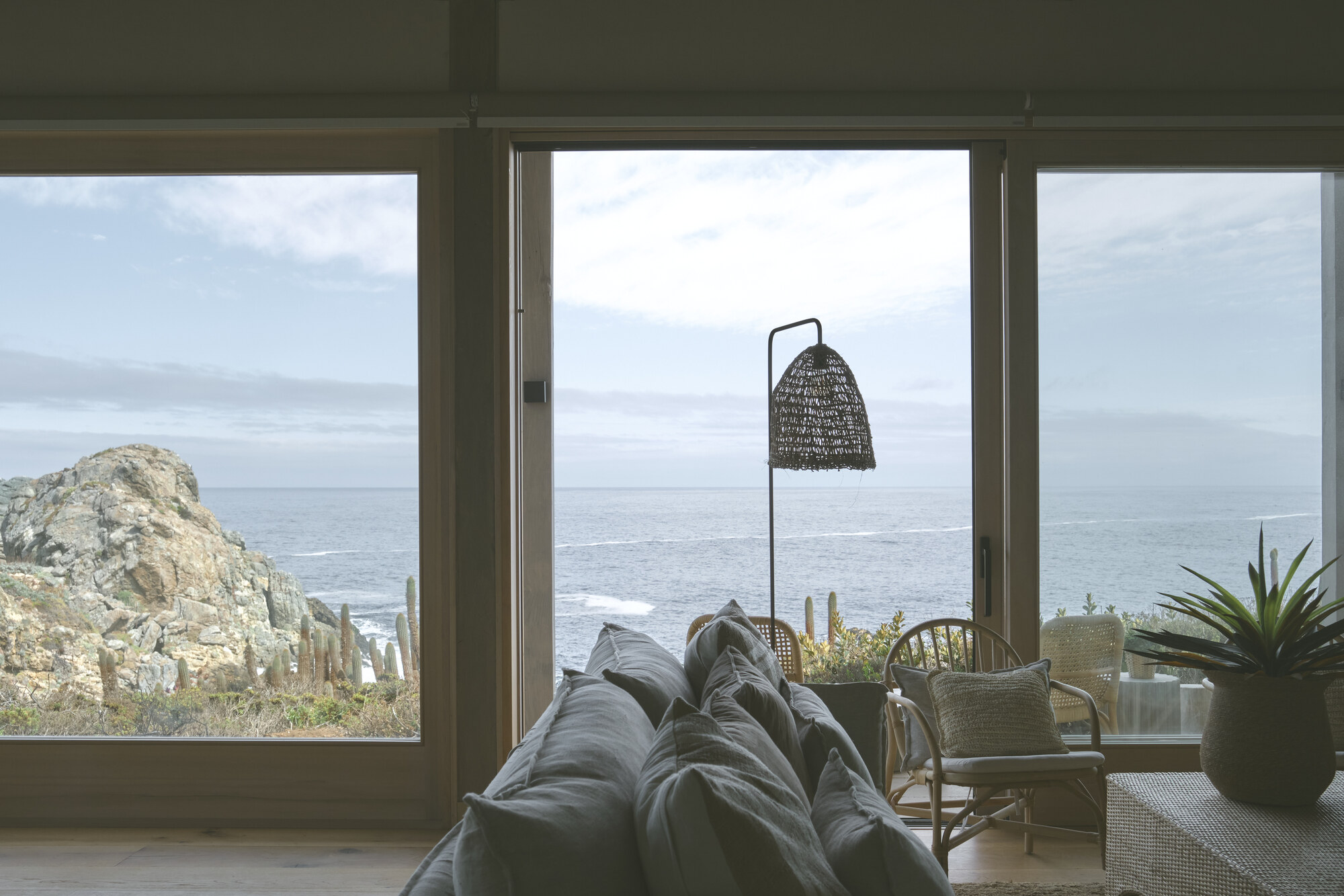 House EP / LOTE STUDIO + Ignacio Ferreira-47