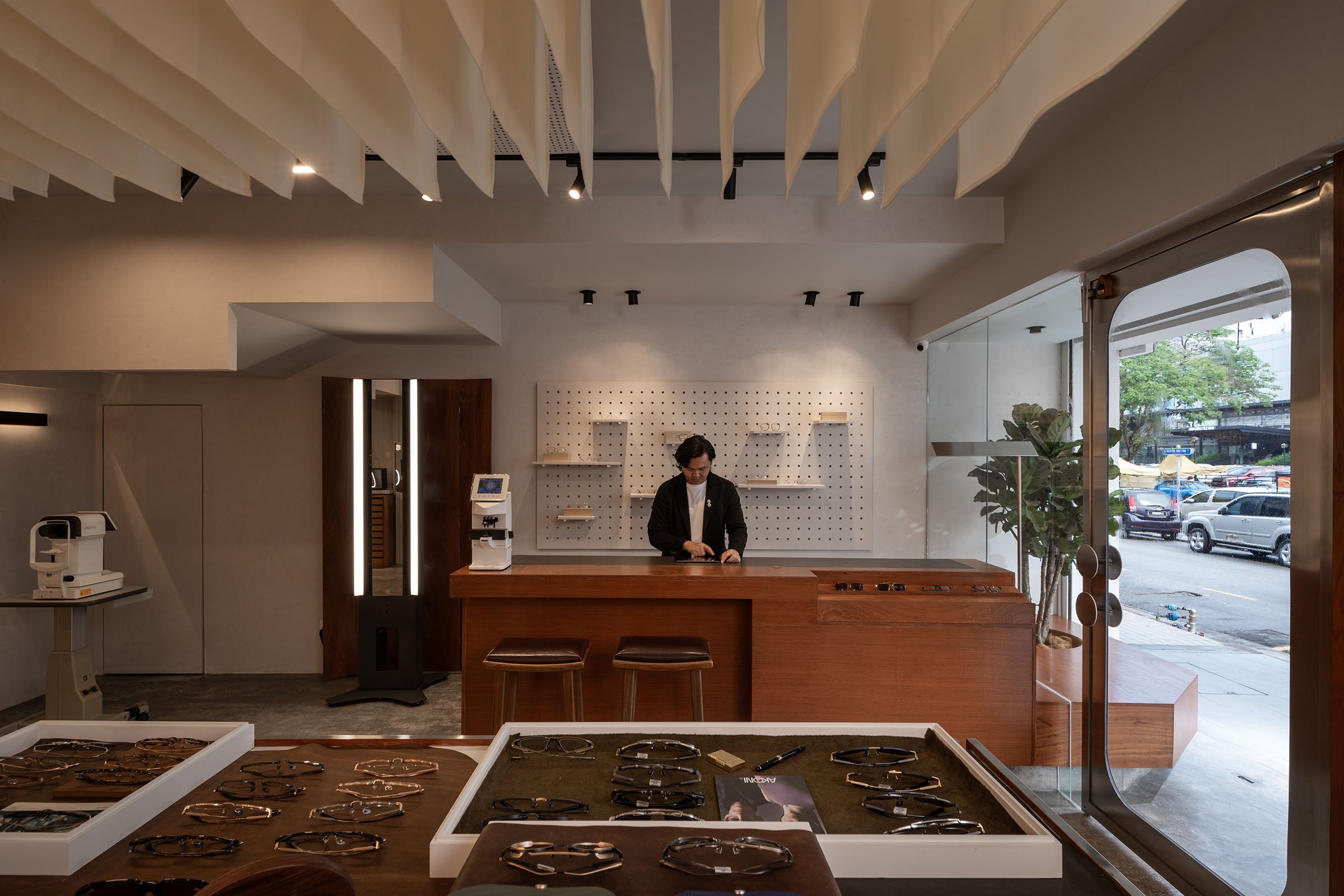 A Look Inside Maroon Optique — Design Anthology-5