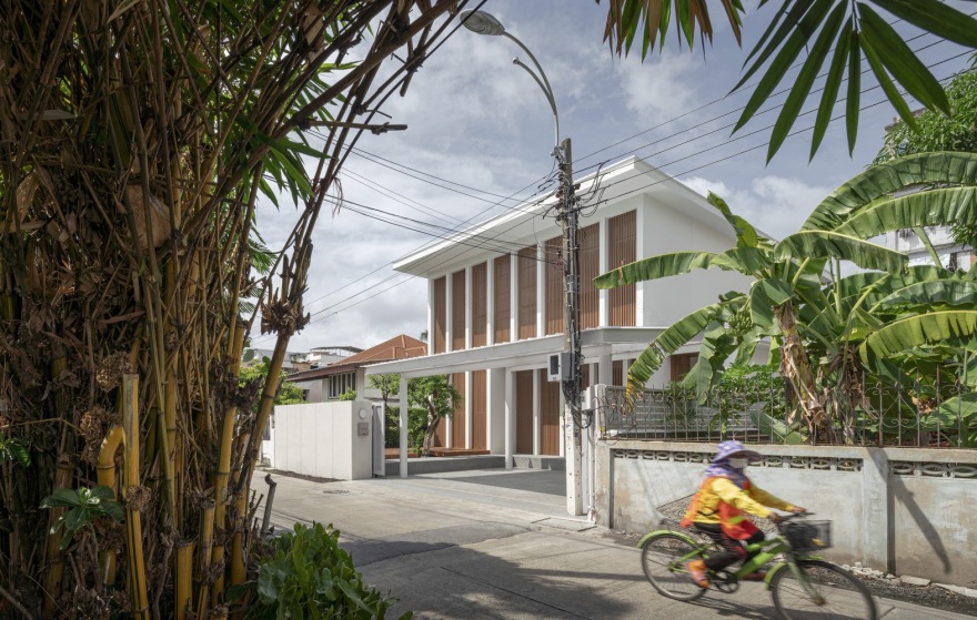 泰国 Samutprakarn 木构家庭住宅设计-1