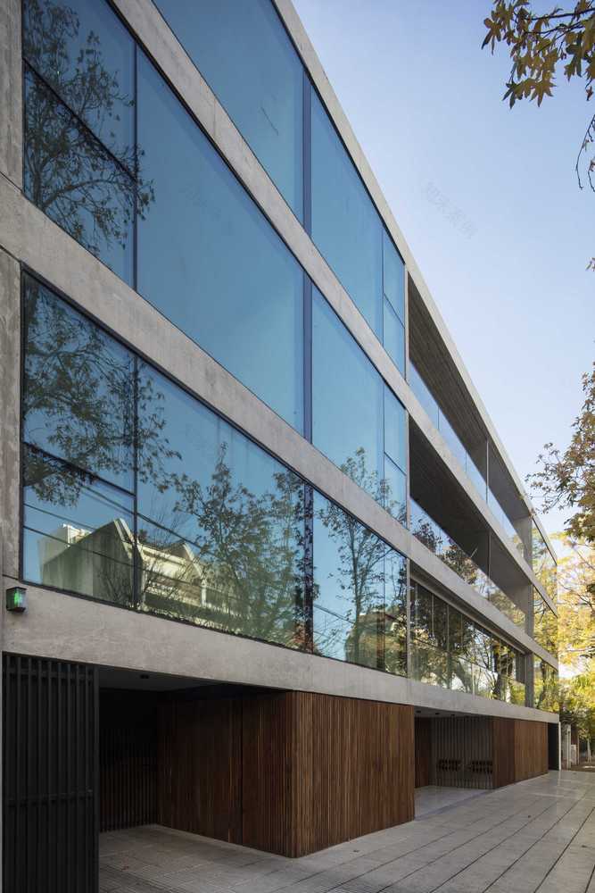 阿根廷贝尔格拉诺低规模建筑项目-29