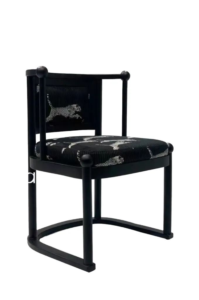 得间设计丨精装改法式婚房，将时光浸润在260㎡的质感新居里-96