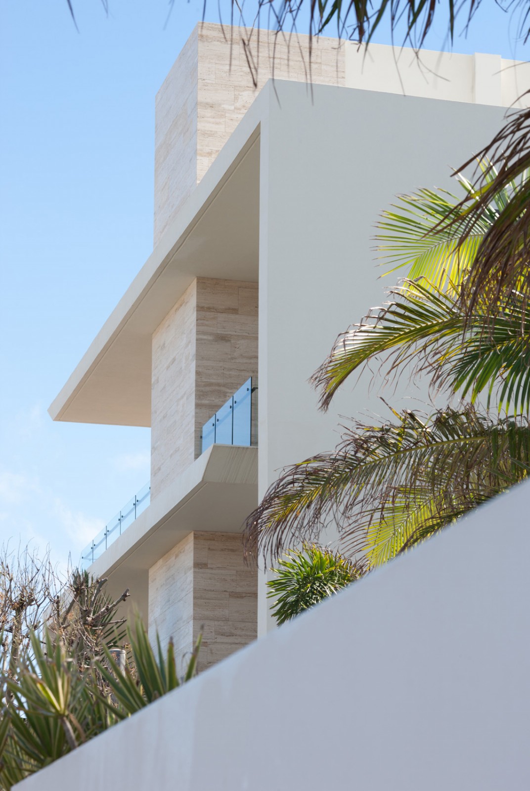 Beachside Jolson Architecture-1