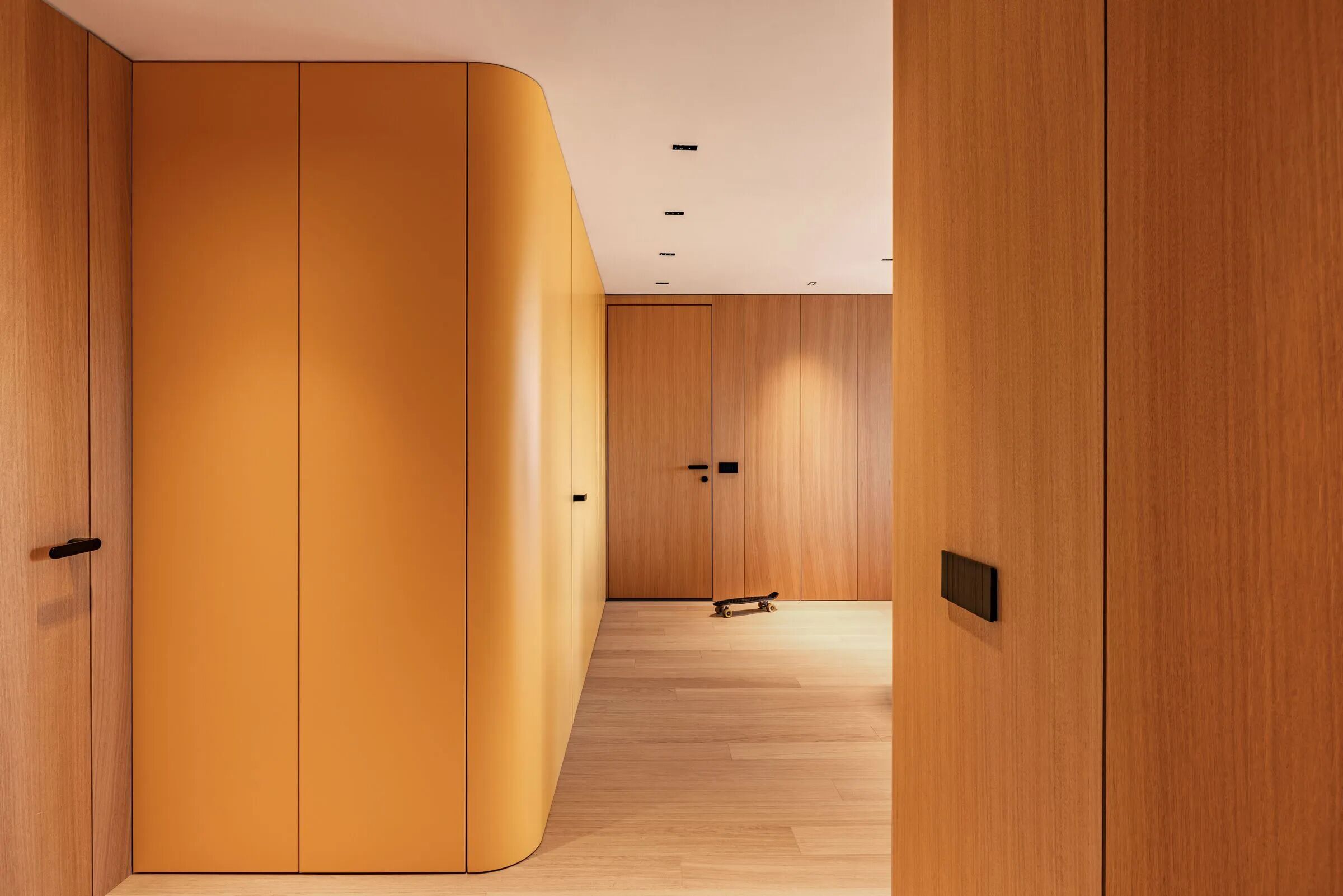 Sunny Hill Apartment（桑尼希尔公寓）丨普里什蒂纳丨Studio27（27号工作室）-0