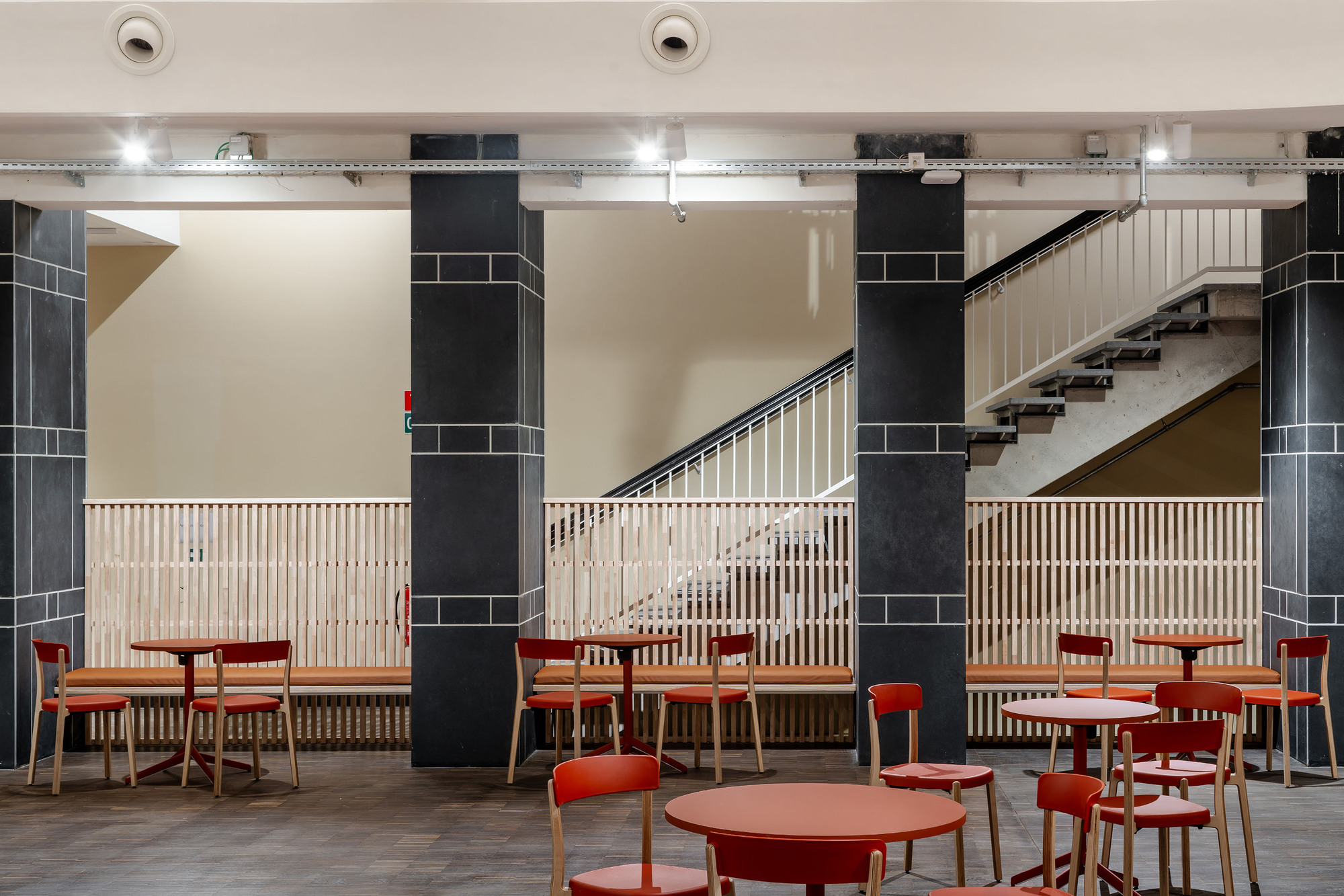 校园歌剧丨比利时安特卫普丨Barchitecten-27