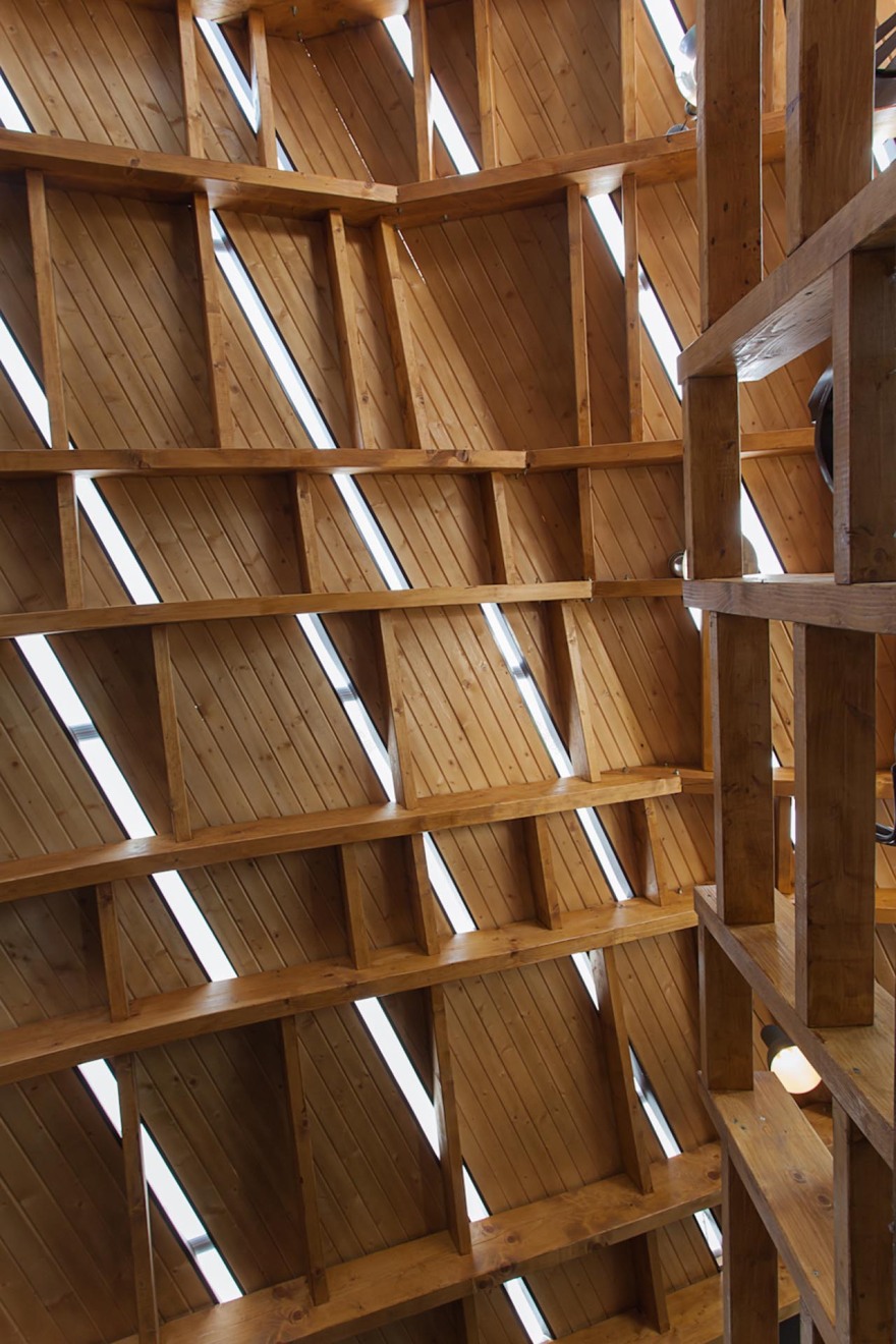 眩晕露台 BMA
注:BMA可能是特定的缩写词,如果不清楚其具体含义则按原文保留,若你能提供更多关于BMA的背景信息,可让翻译更精准 丨Armend Hebipi等四人-44