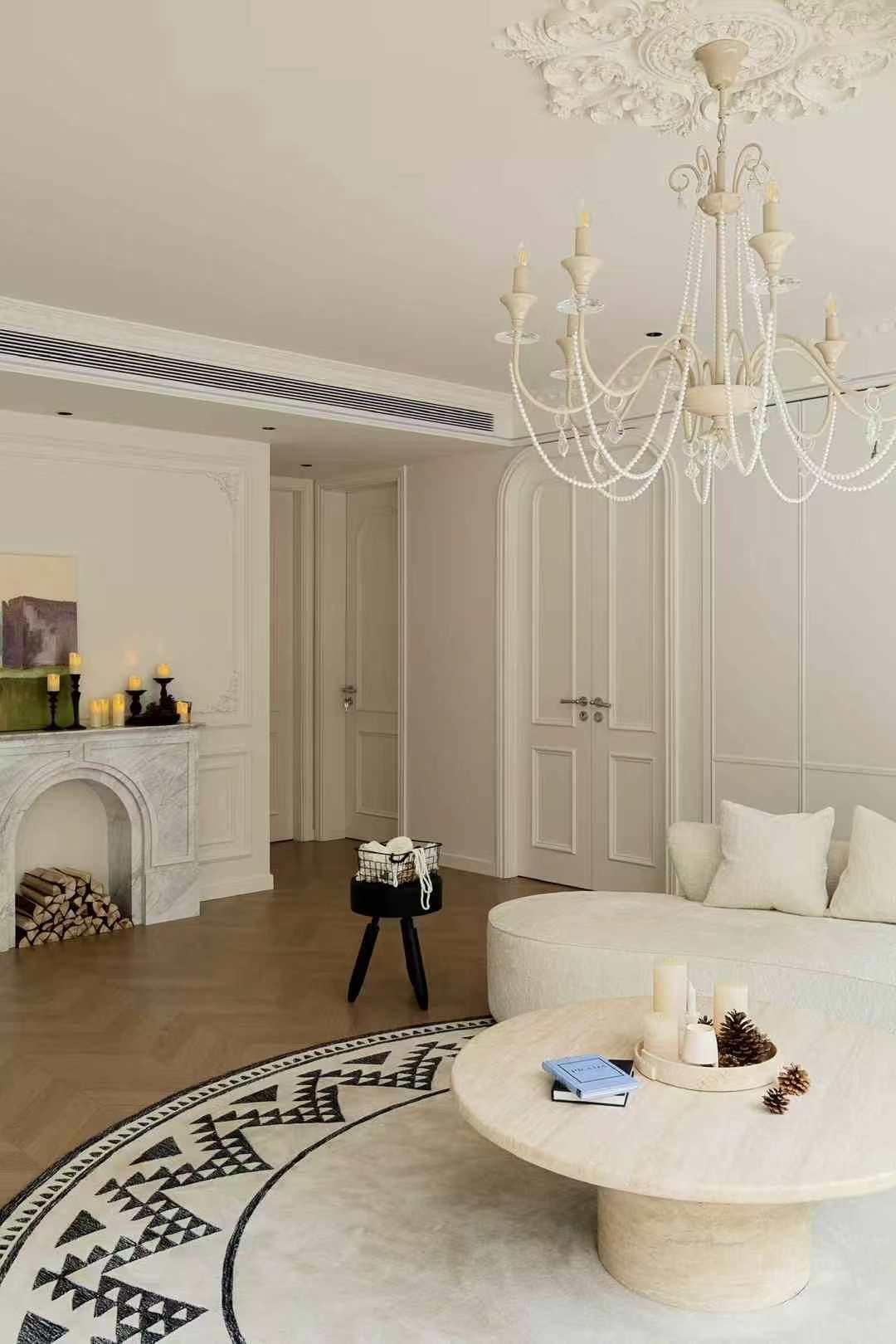 藏在格子门后的法式浪漫-8