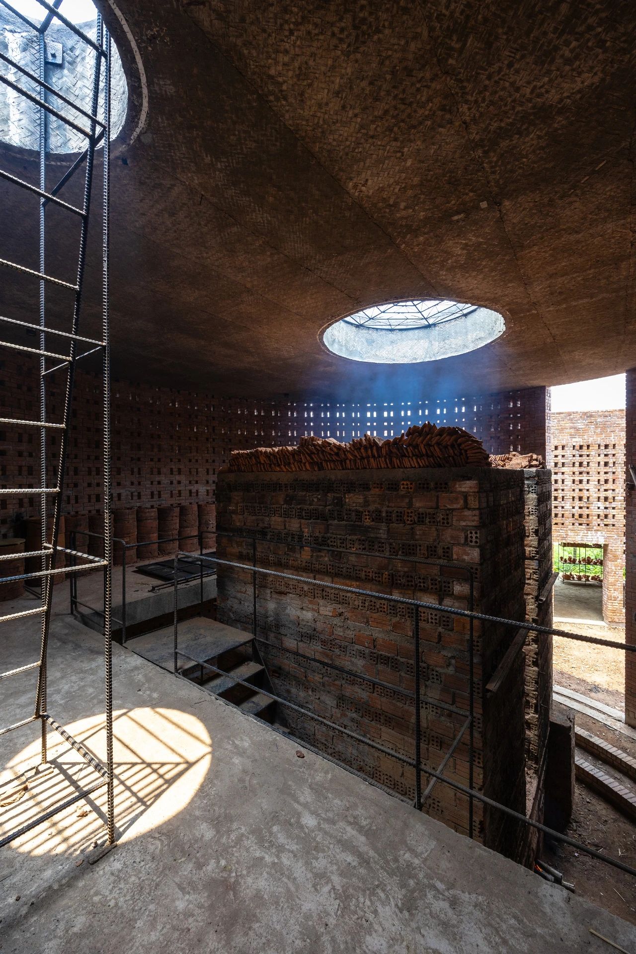 兵马俑作坊丨越南丨Tropical Space-24