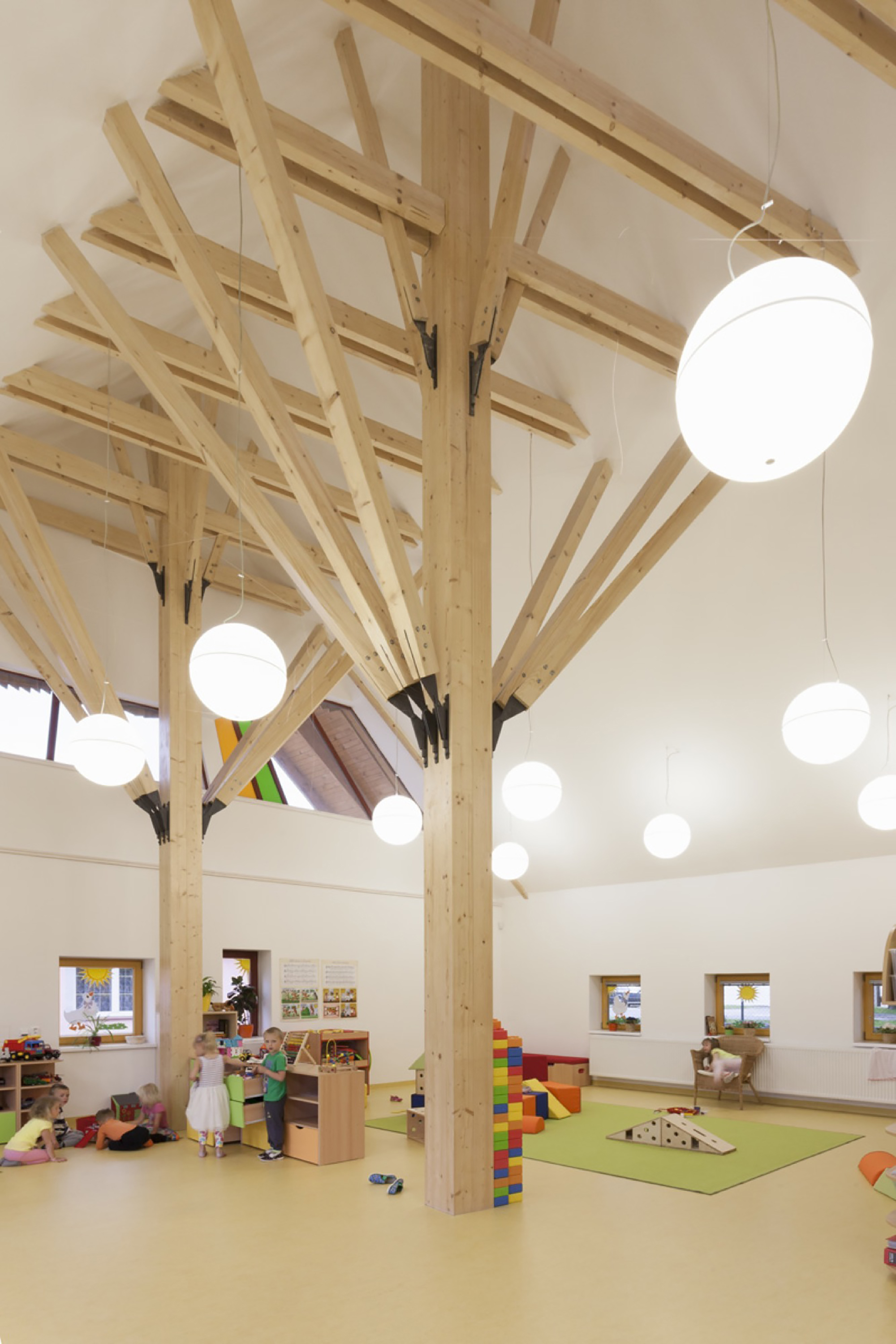 捷克多布林幼儿园-0