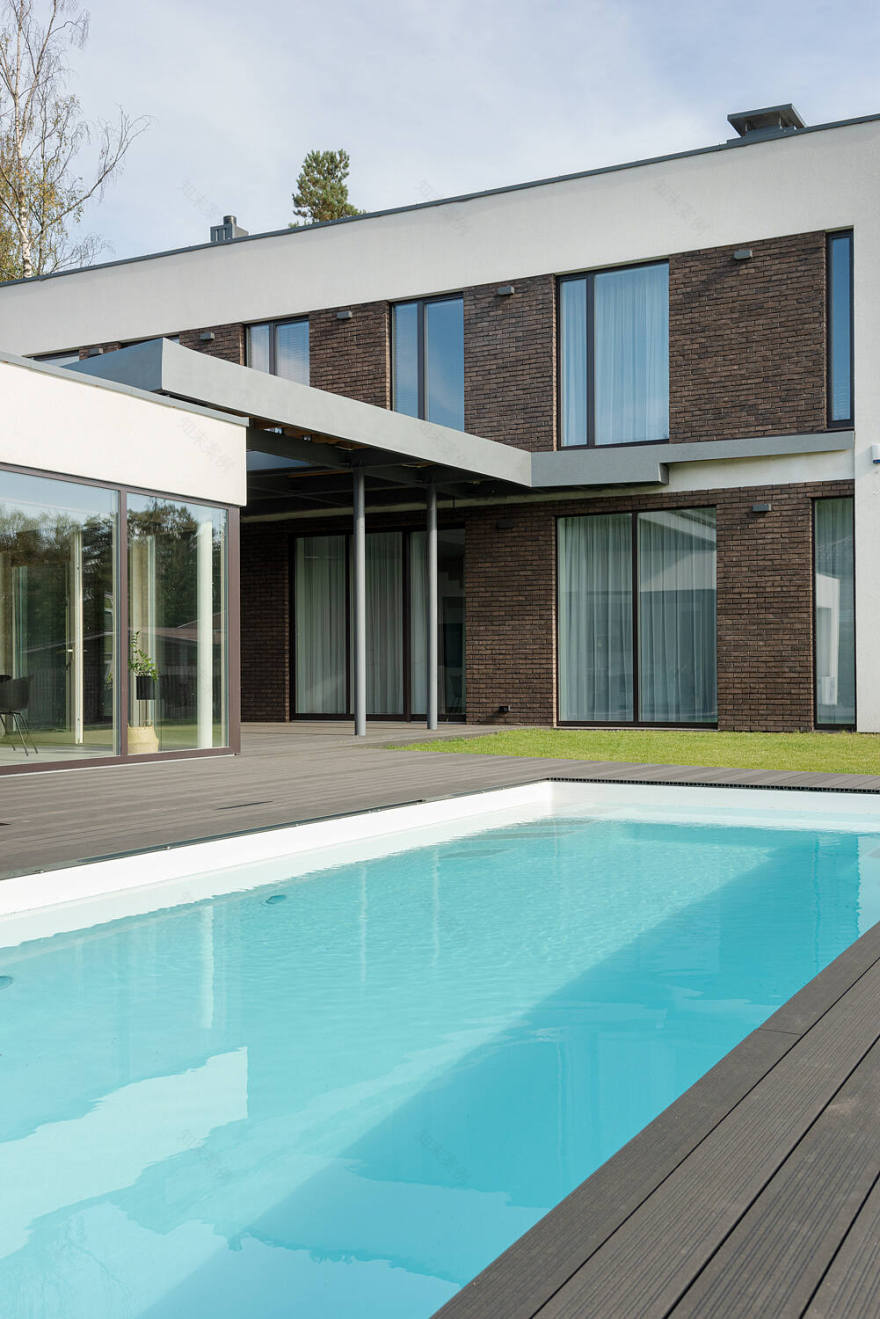 维尔纽斯豪华双层别墅·Home with a Spa丨立陶宛维尔纽斯丨Dizaino Virtuvė-12