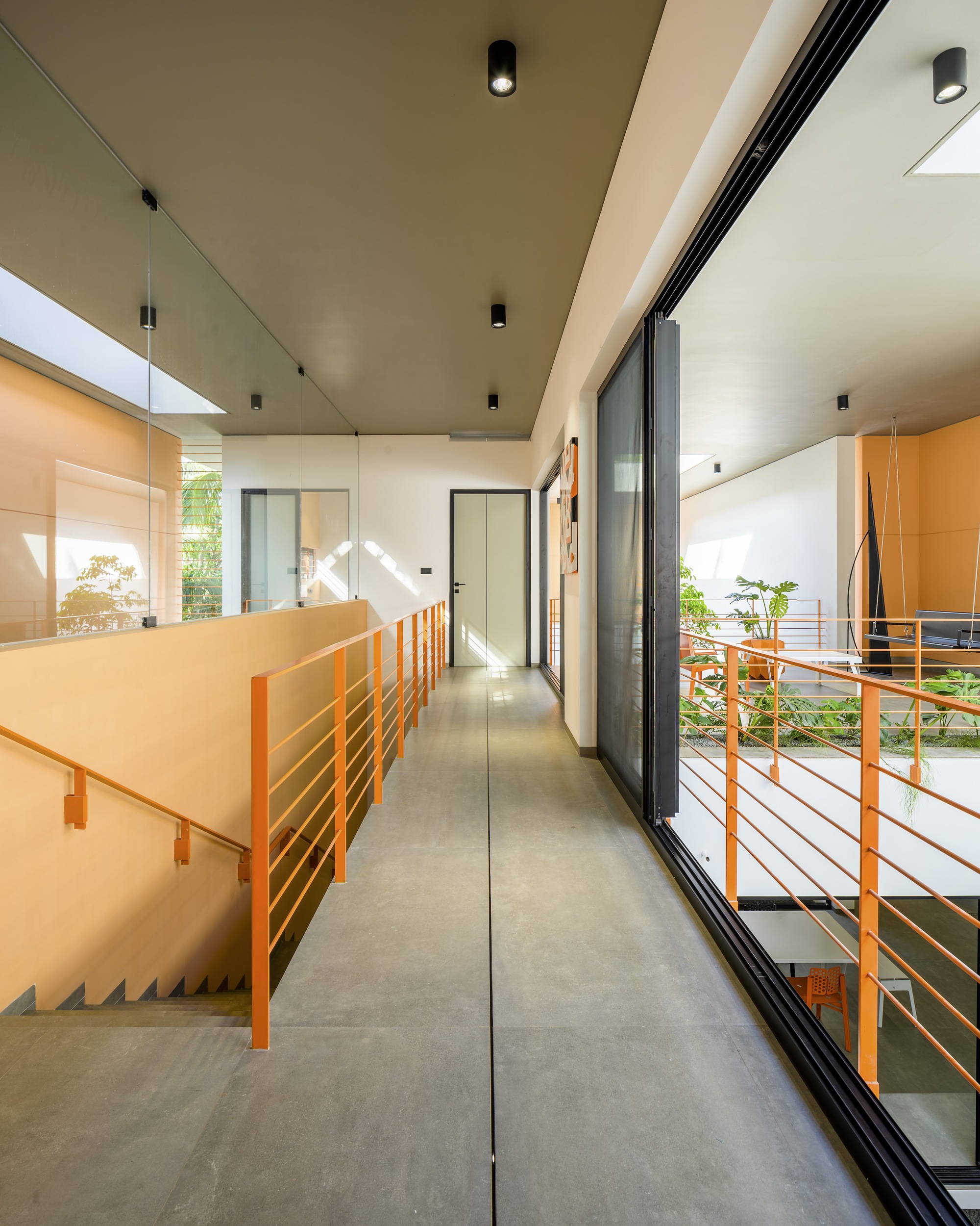 色彩爆发屋丨印度丨LIJO RENY architects-49