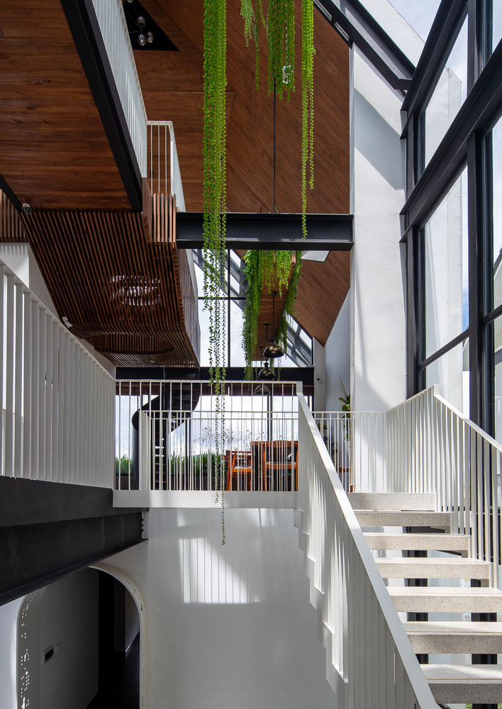 梦幻之地·越南岘港的白钢建筑民宿-69