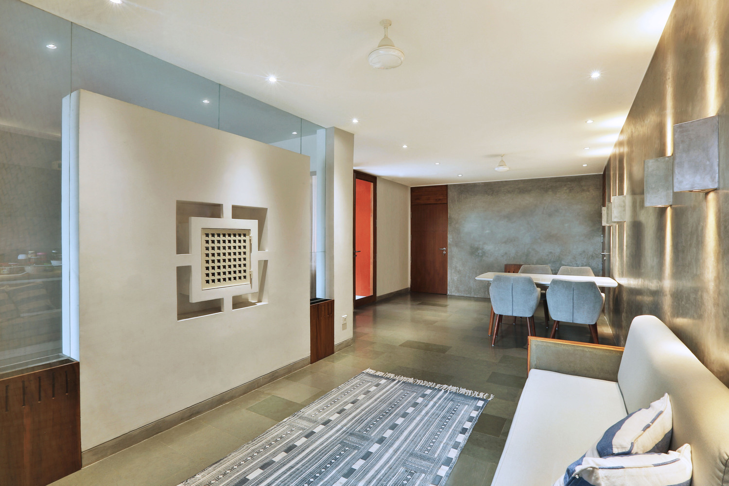 活力四溢的印度广告公司翻修设计-36