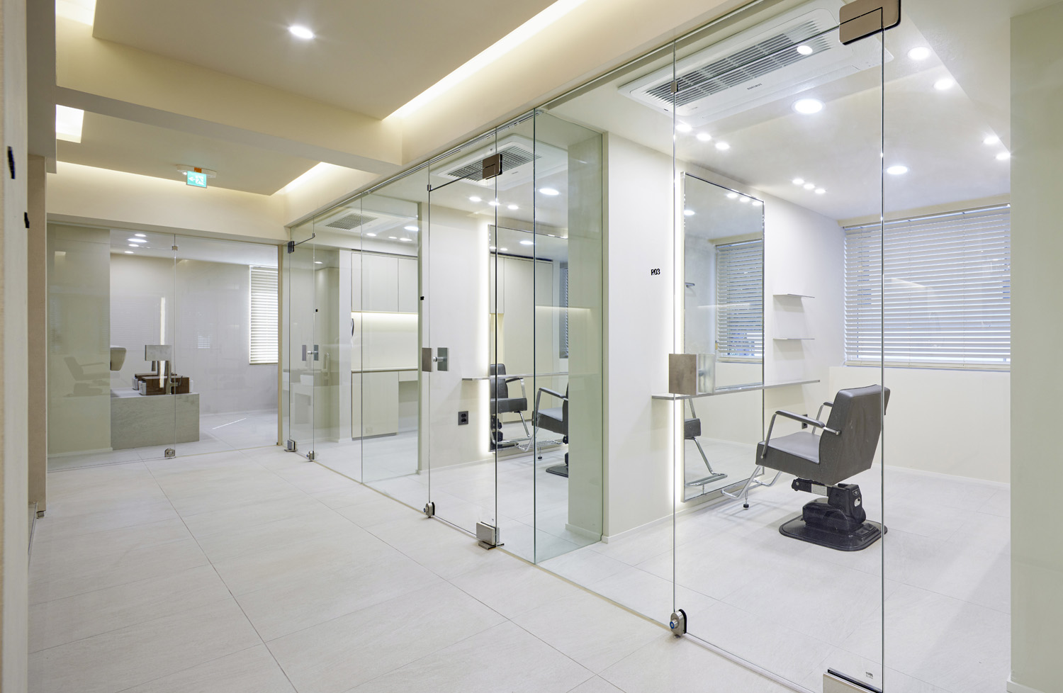 首尔大学入口区域高级美容沙龙设计-14